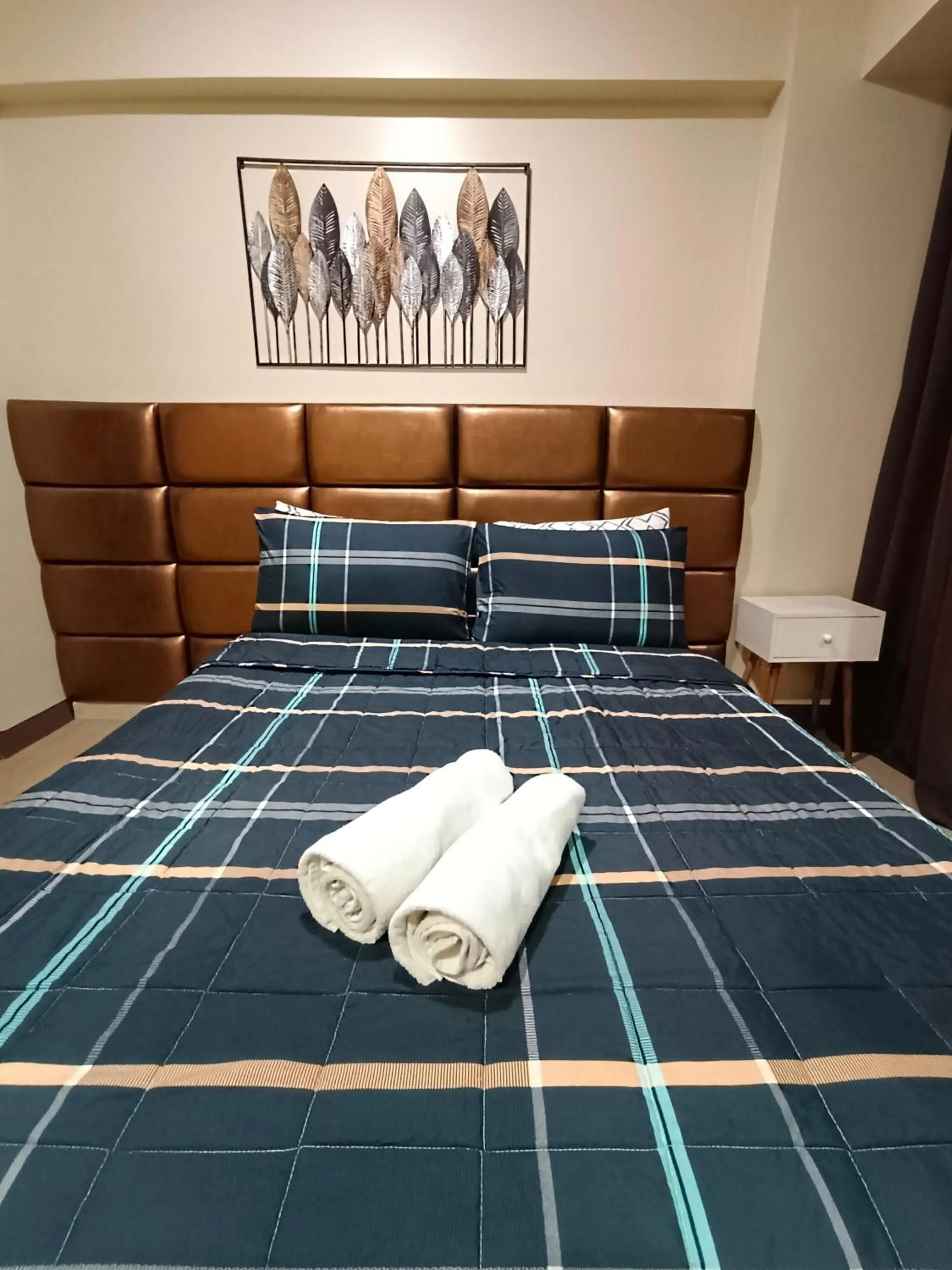 Bed in Palm Tree Two Villas