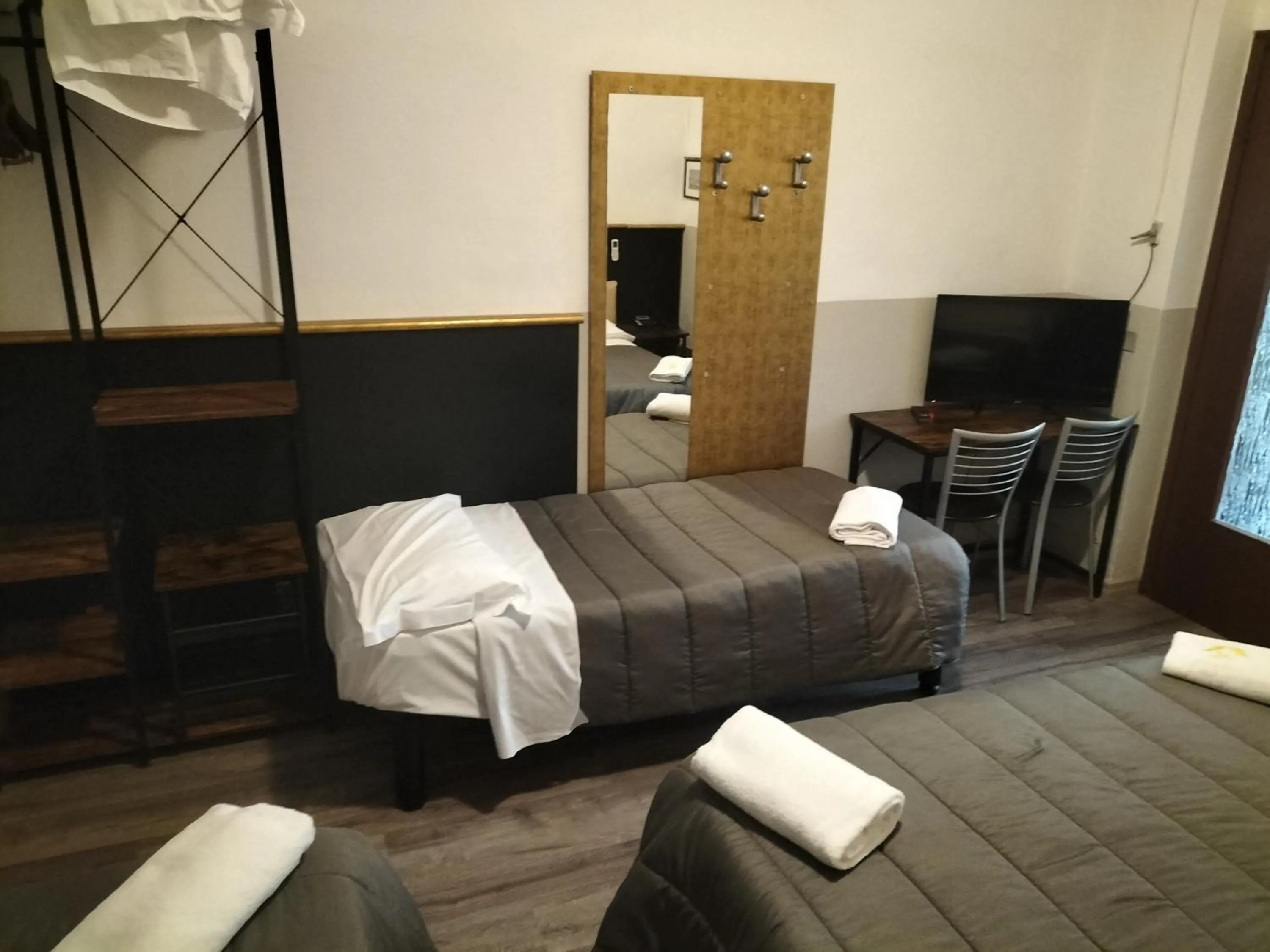 Bedroom, Bed in Hotel MM Dateo