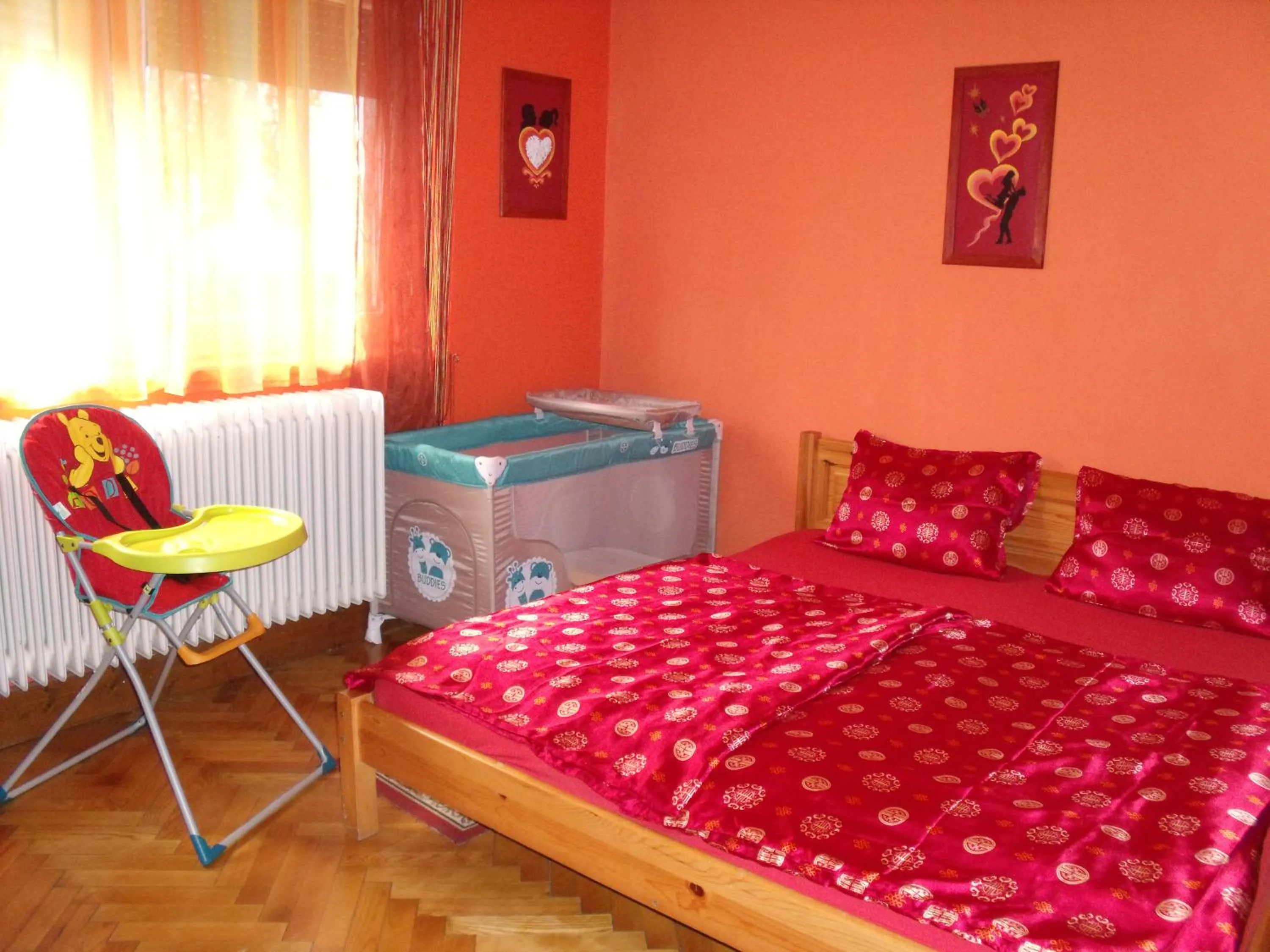 One-Bedroom Apartment in Viola Vendégház