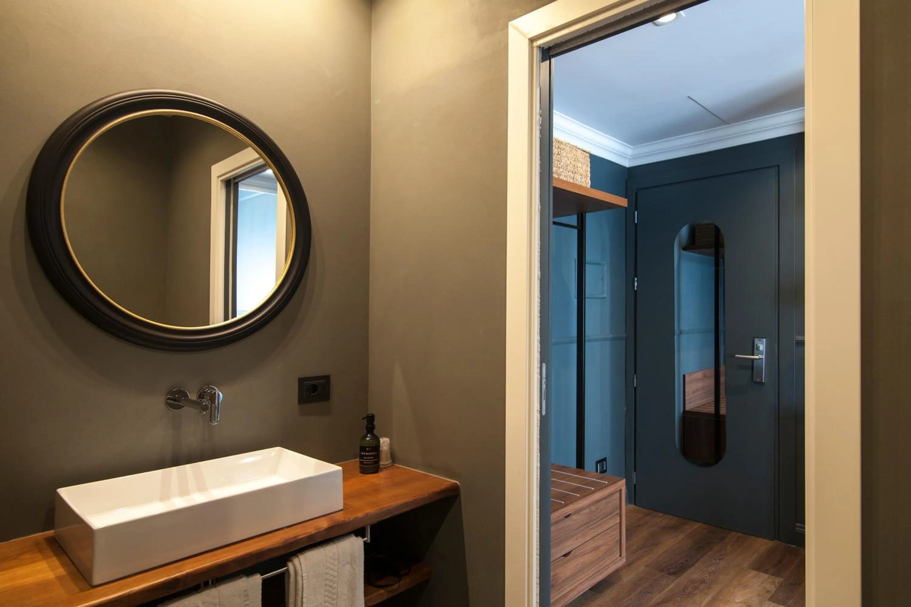 Bathroom in Seven Suites