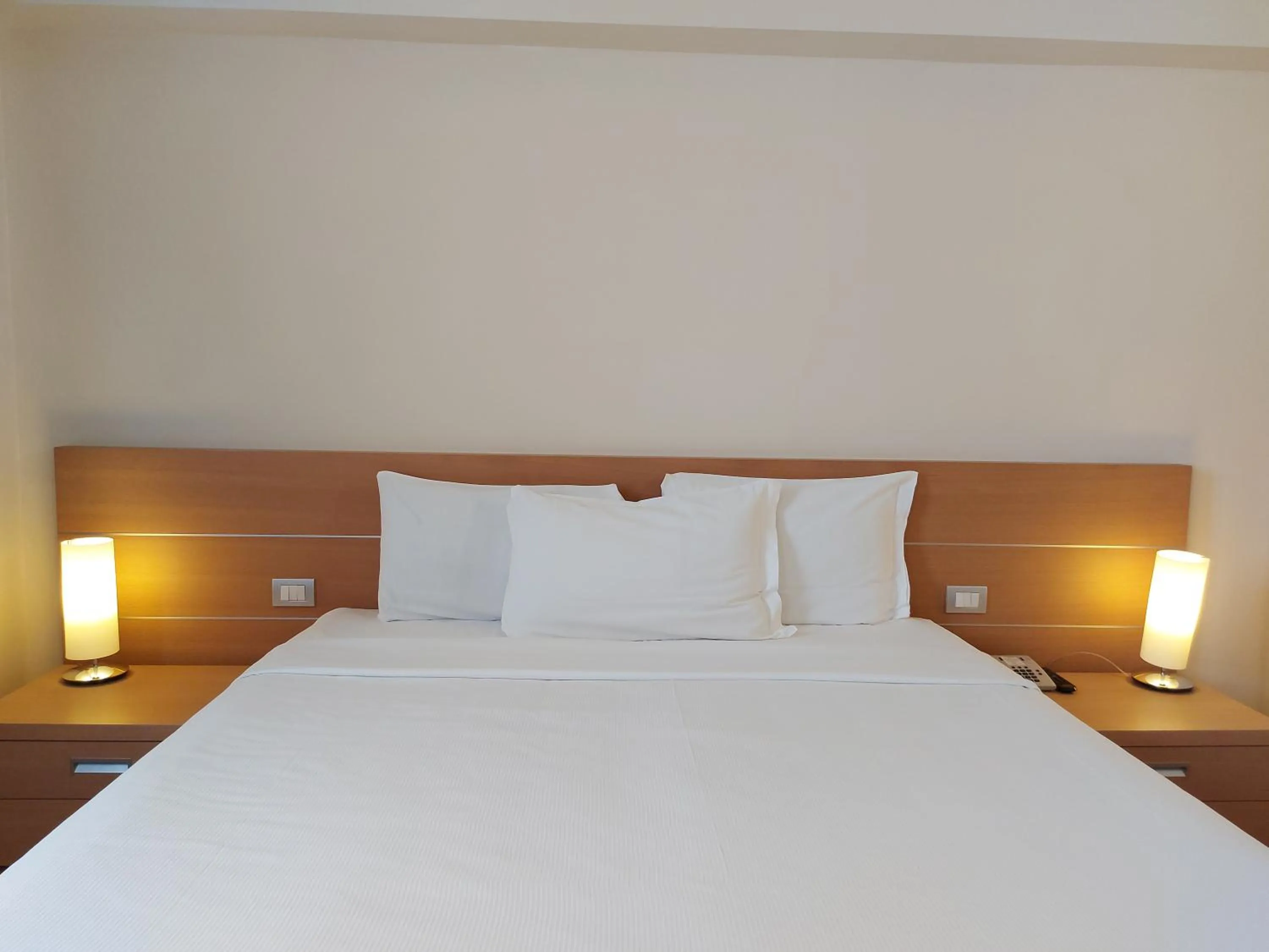 Bed in PHI Park Hotel Alcione