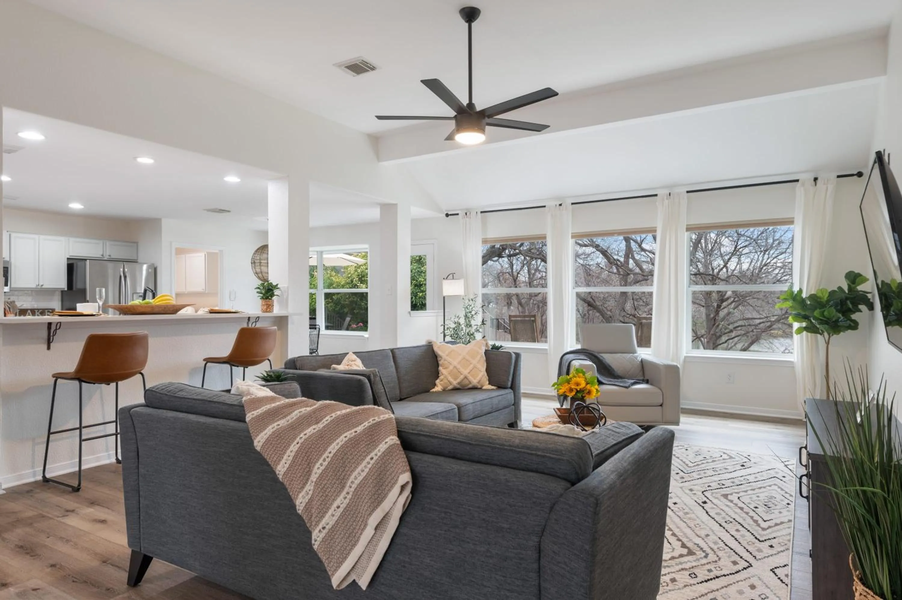 Lake Marble Falls Waterfront, House, Wet Slip, Huge Yard