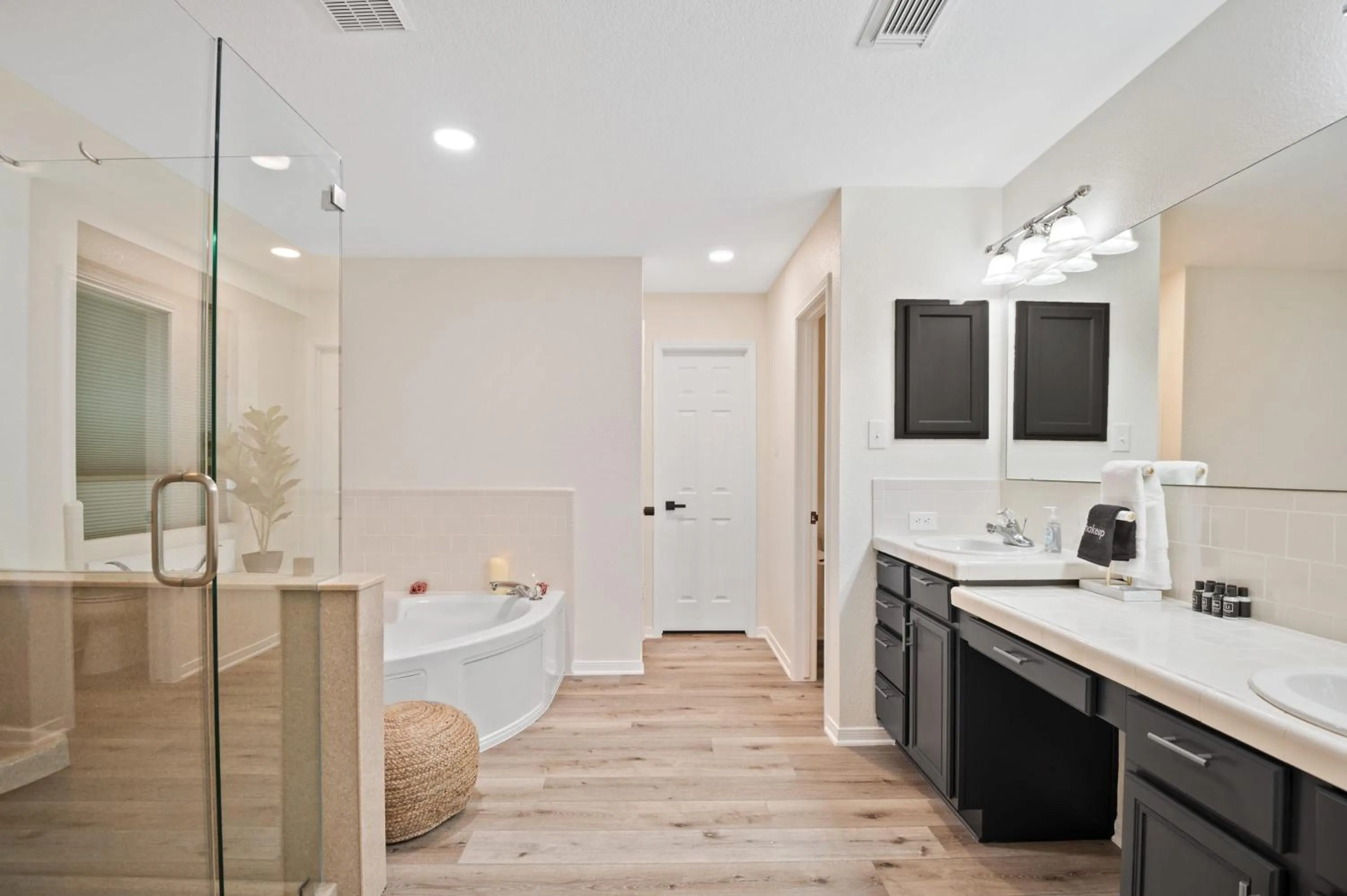 Lake Marble Falls Waterfront, House, Wet Slip, Huge Yard