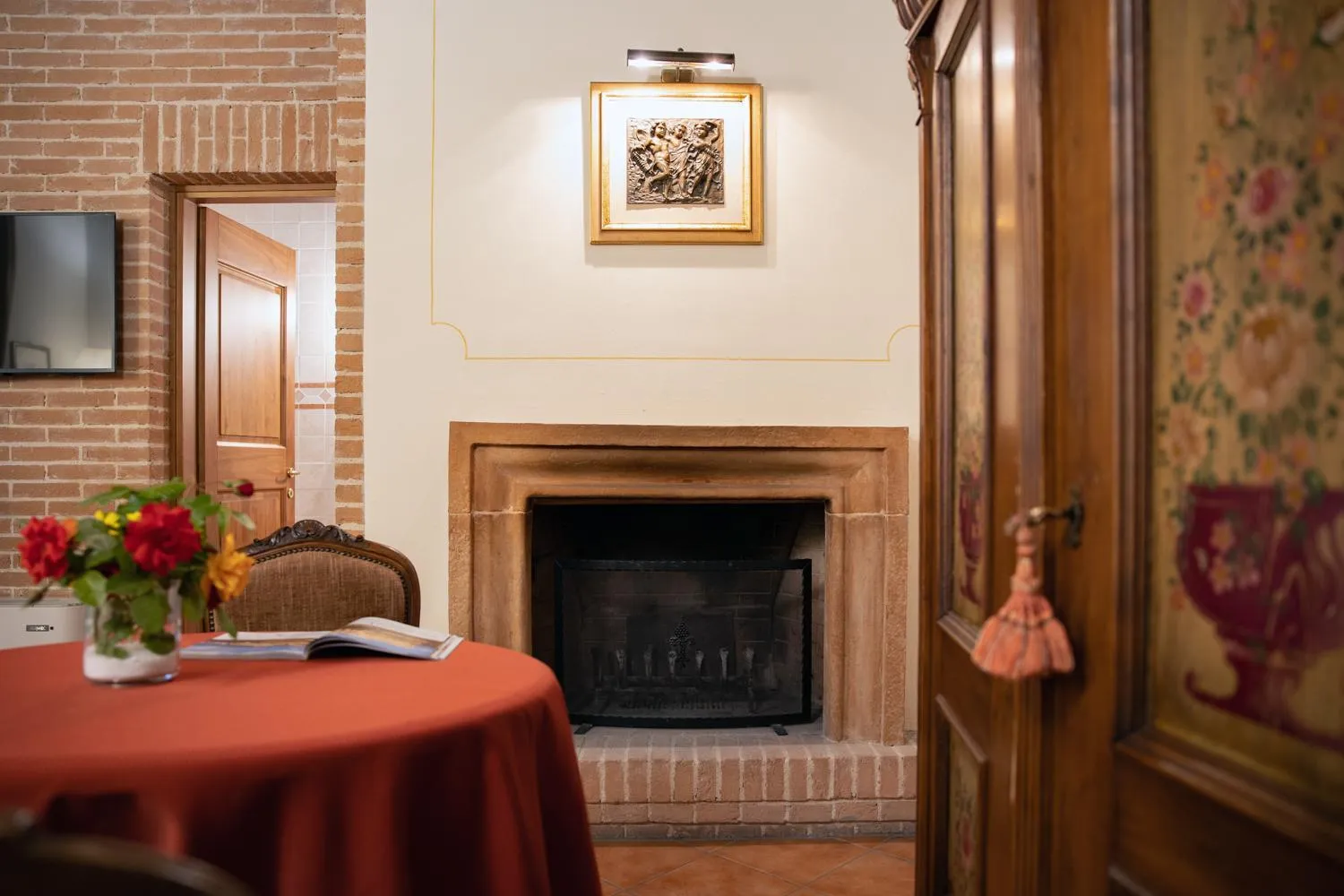 Decorative detail in Il Poggio degli Olivi