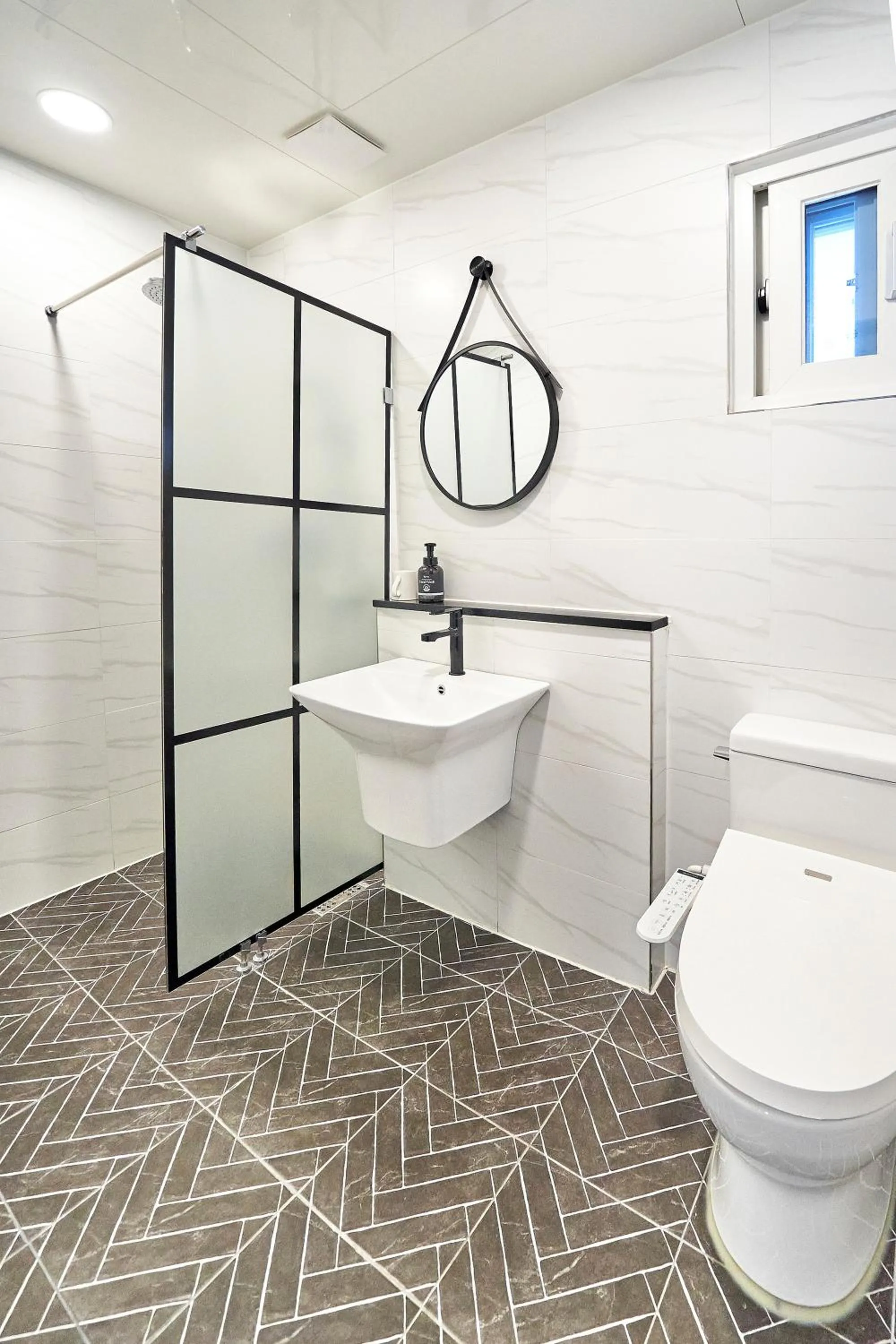 Bathroom in SN Hotel Daecheon