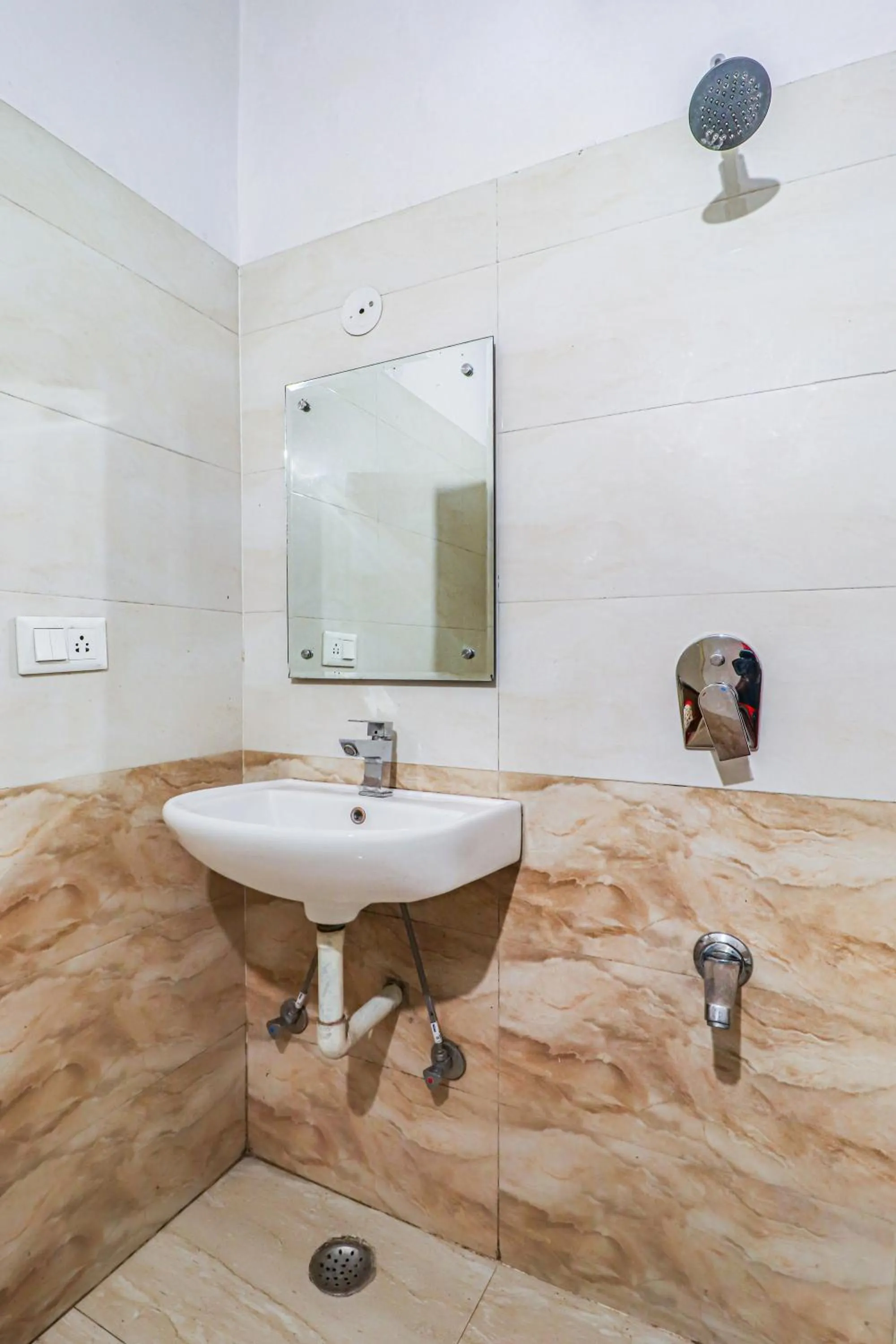 Bathroom in Hotel Siddharth