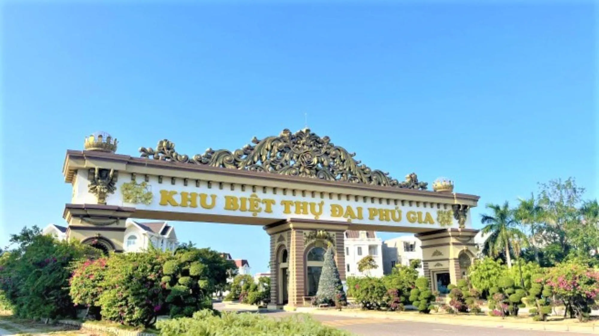 Property building in Pearl Beach Hotel Quy Nhon