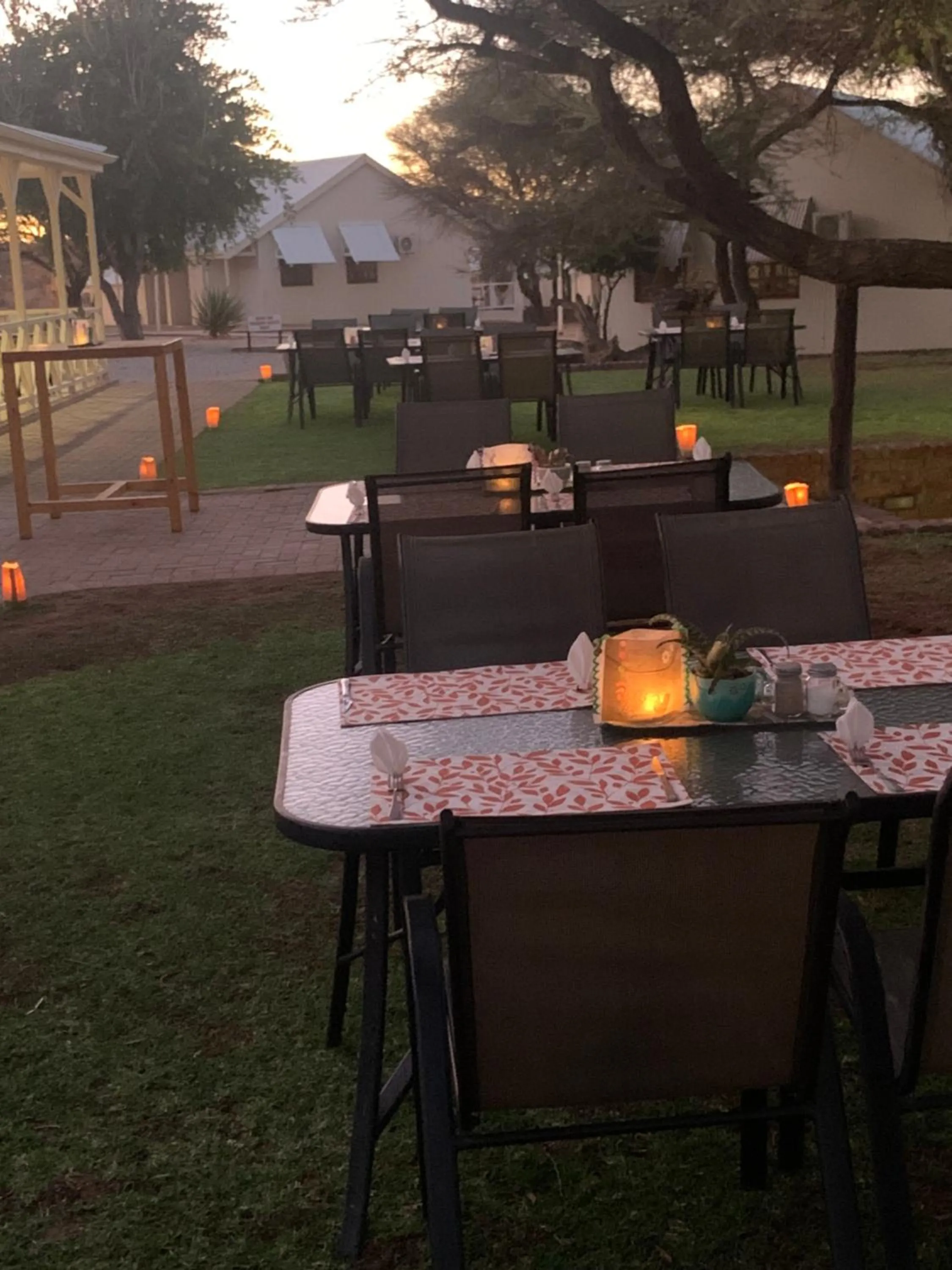 Restaurant/places to eat in Otjibamba Lodge