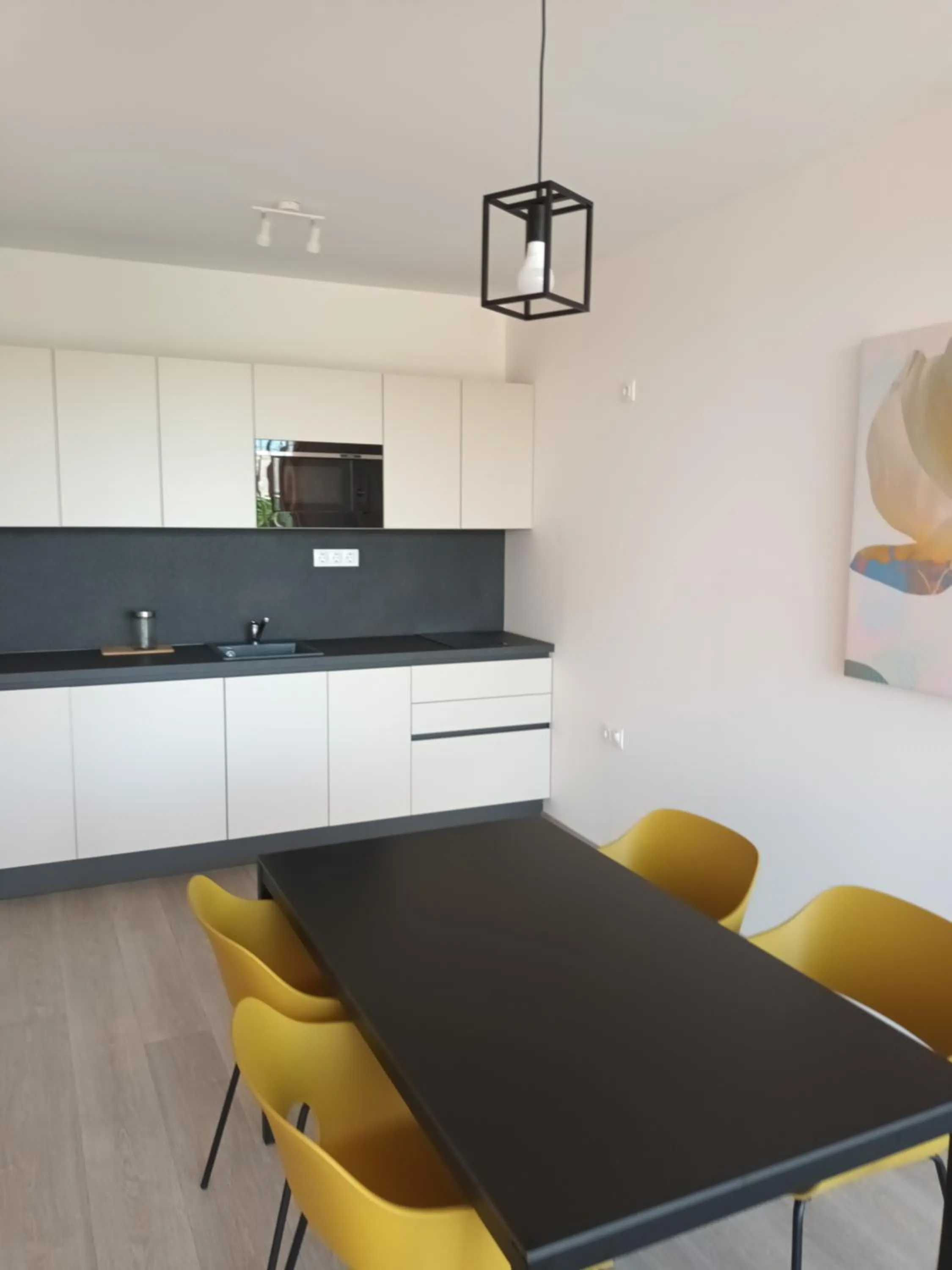 kitchen in Parizs Garden Apartments