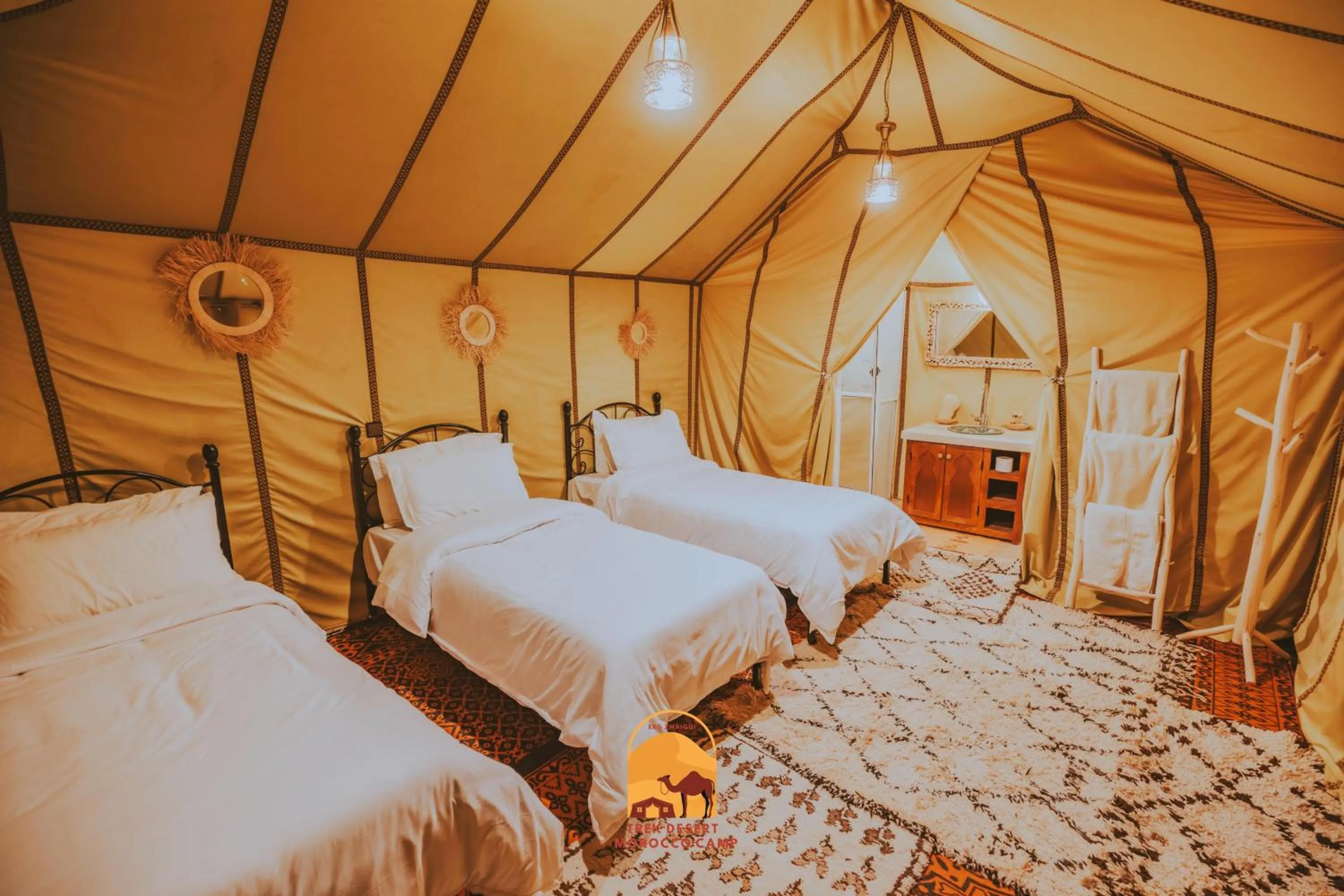 Bed in Trek desert Morocco Sarl