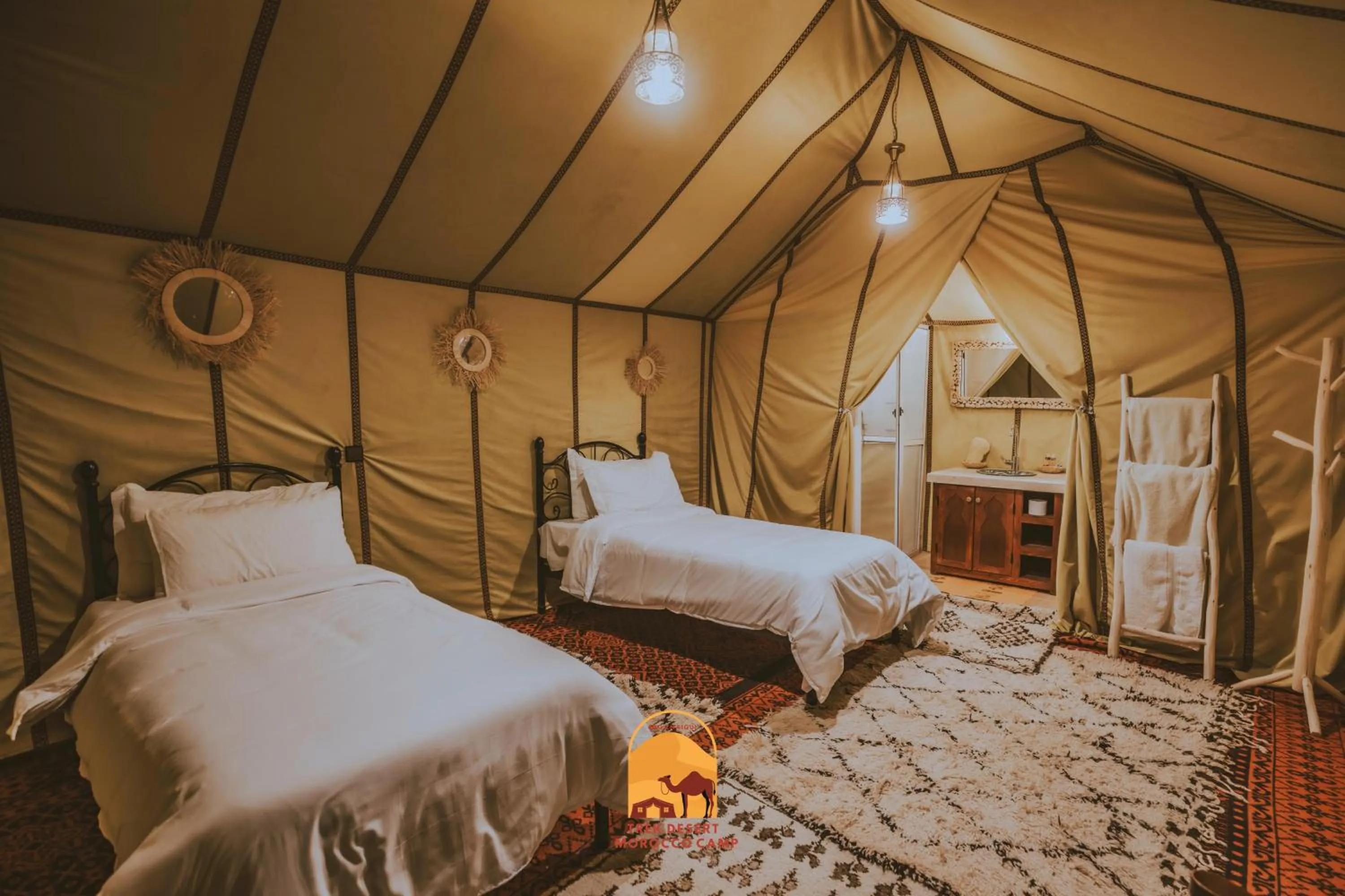 Bed in Trek desert Morocco Sarl