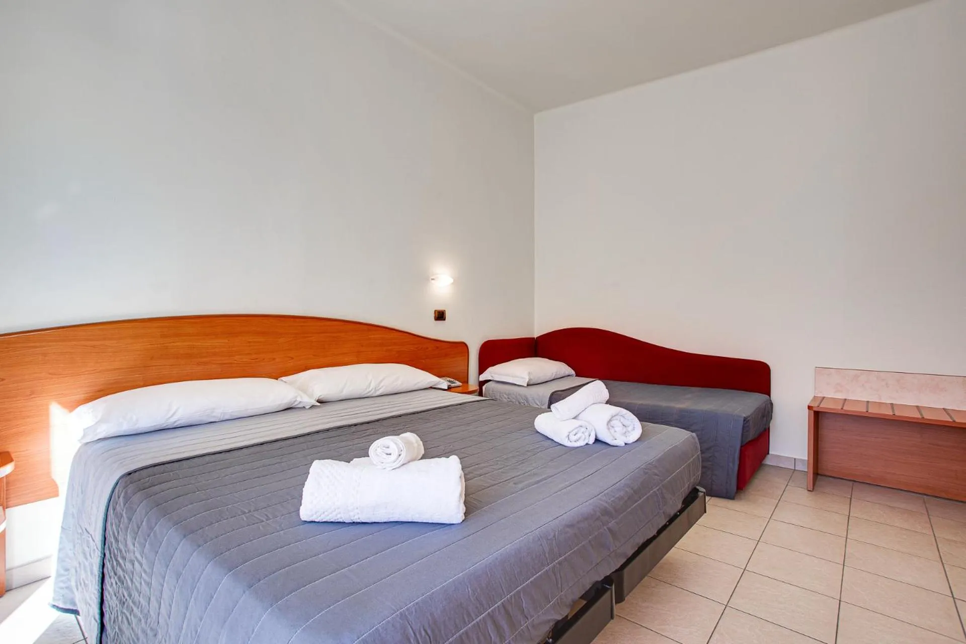 View (from property/room), Bed in HOTEL VILLA MARIA