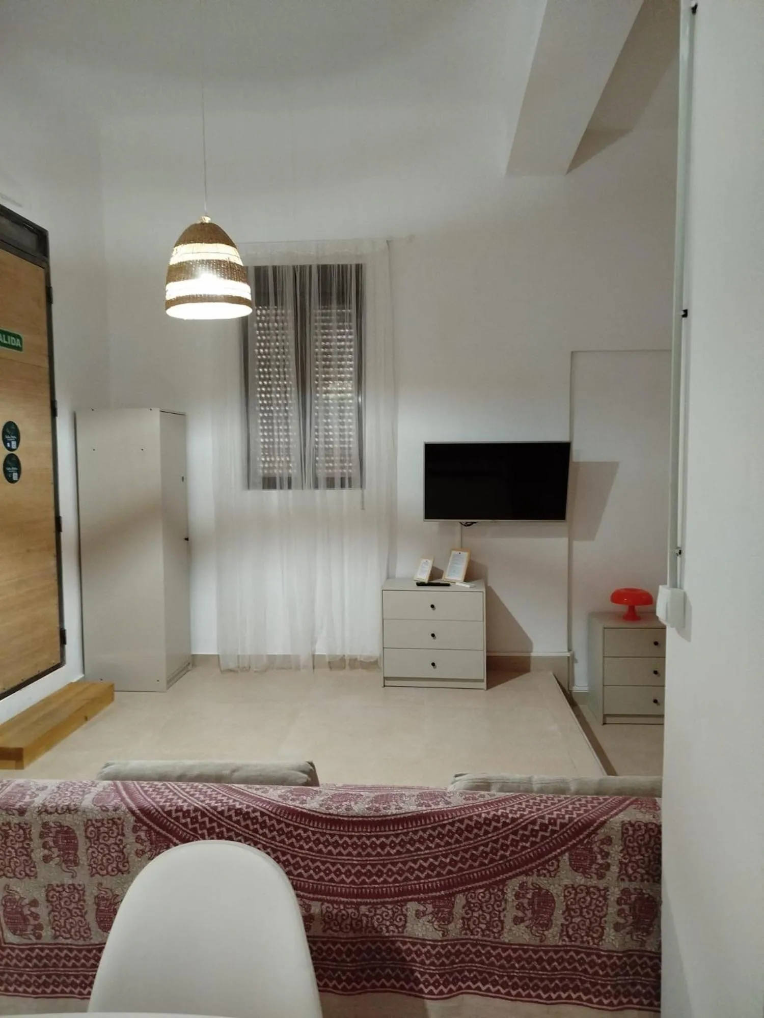 TV and multimedia in Soho Boho Apartments - with sunny rooftop terrace and fiber optic internet