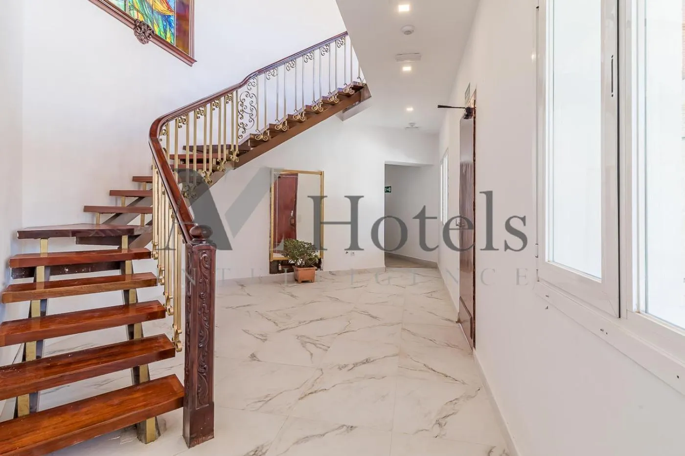 Property building in AYZ Silvela - Auto check-in property