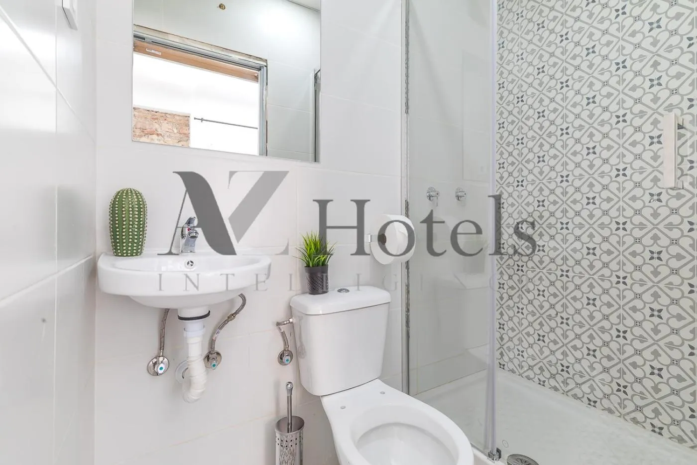 Bathroom in AYZ Silvela - Auto check-in property