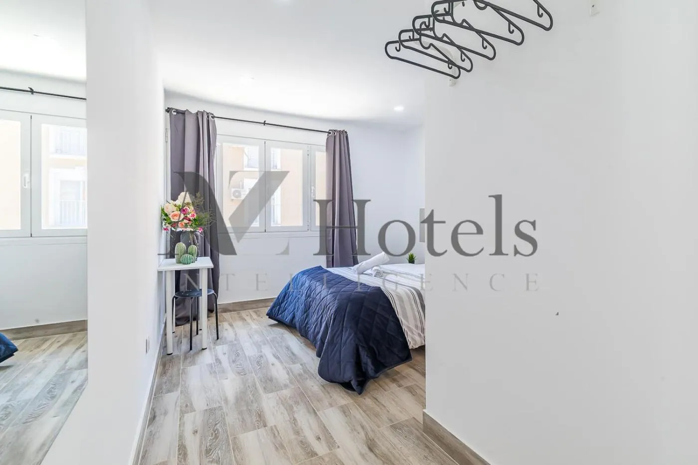 Photo of the whole room, Bed in AYZ Silvela - Auto check-in property