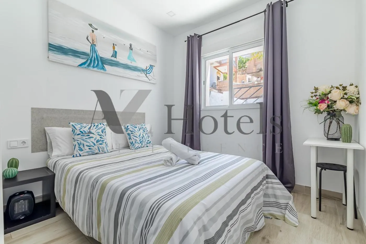 Photo of the whole room, Bed in AYZ Silvela - Auto check-in property