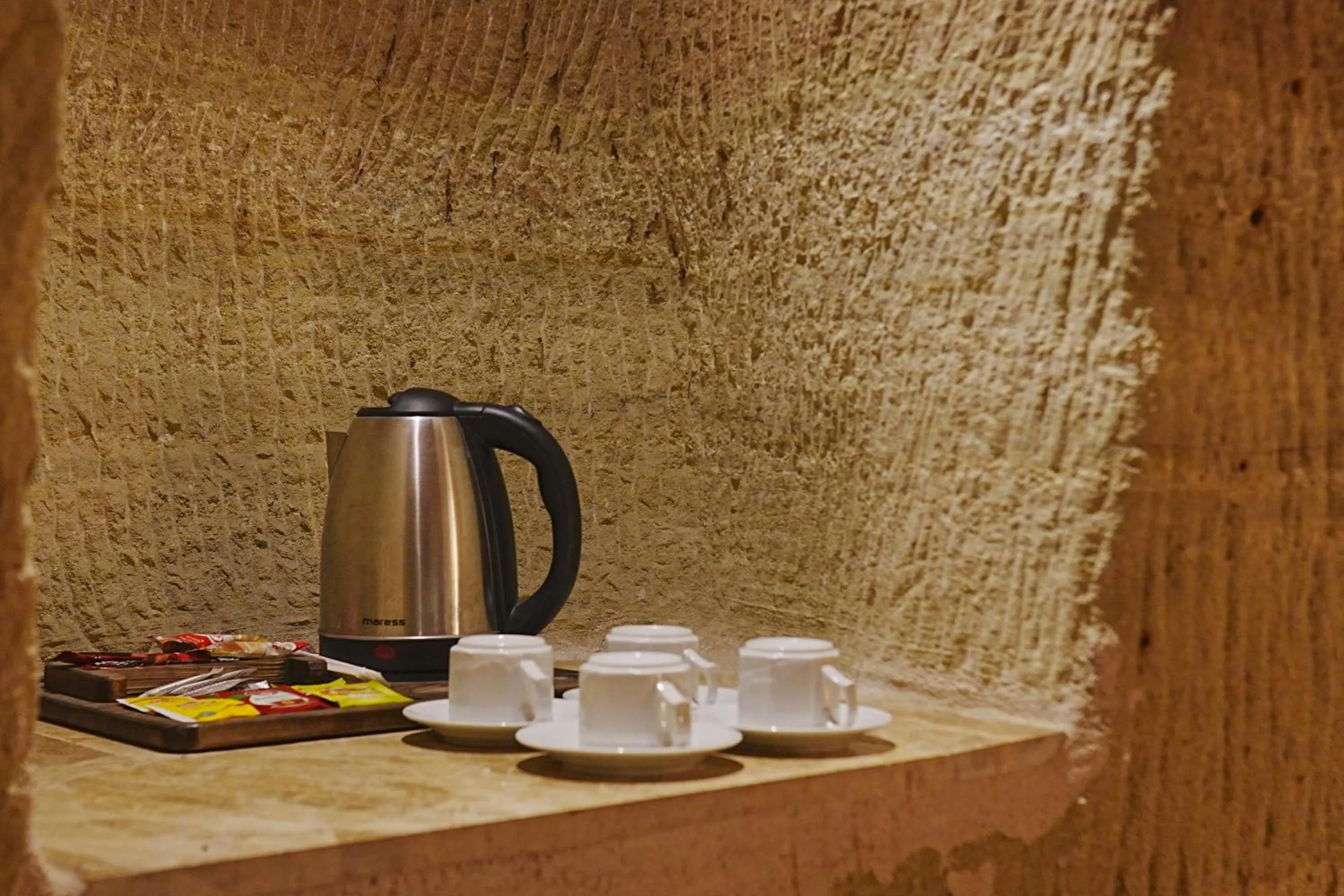 Coffee/tea facilities in Kayra Cave Suites