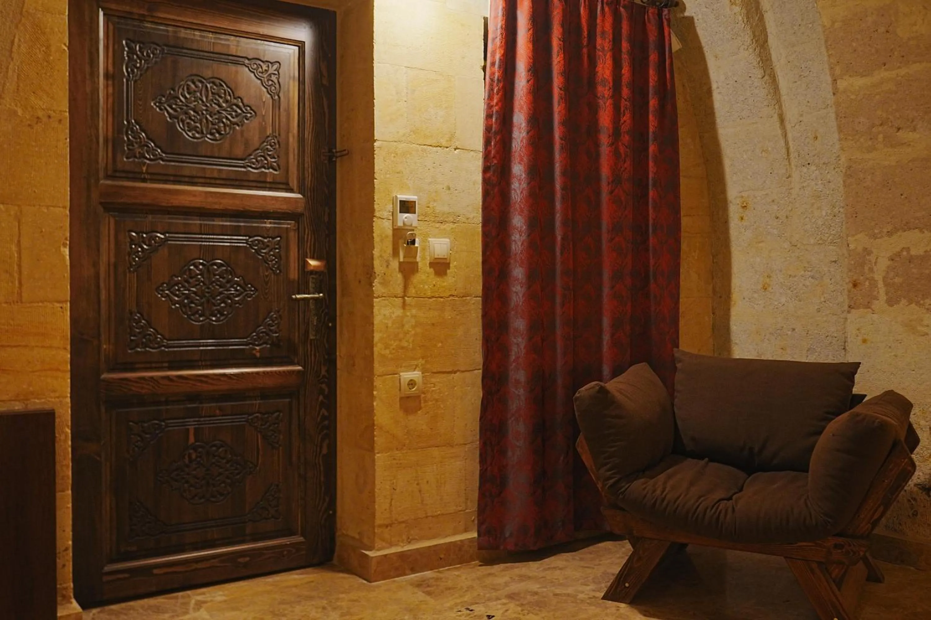 Seating area in Kayra Cave Suites