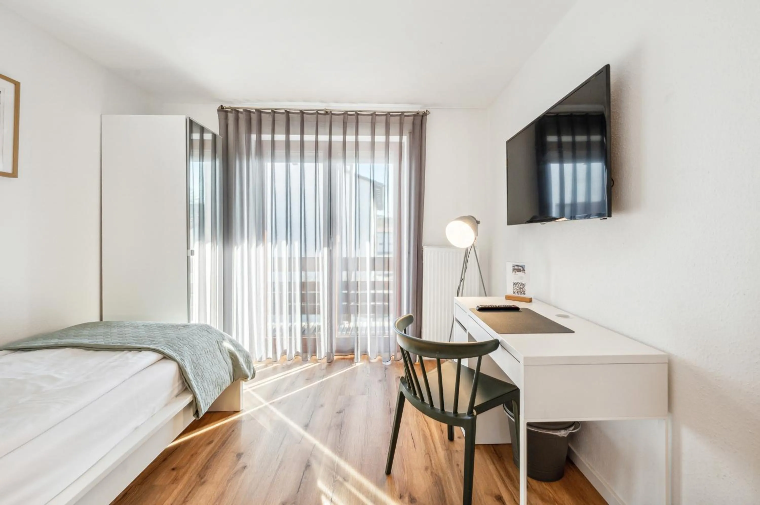 Photo of the whole room, Bed in Gästehaus Hartwig