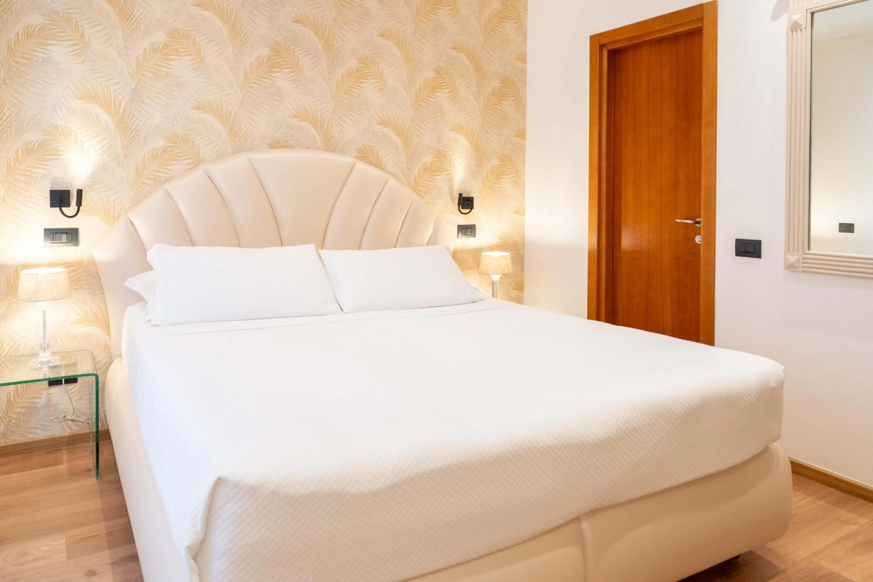 Bed in Hotel Florida Lerici