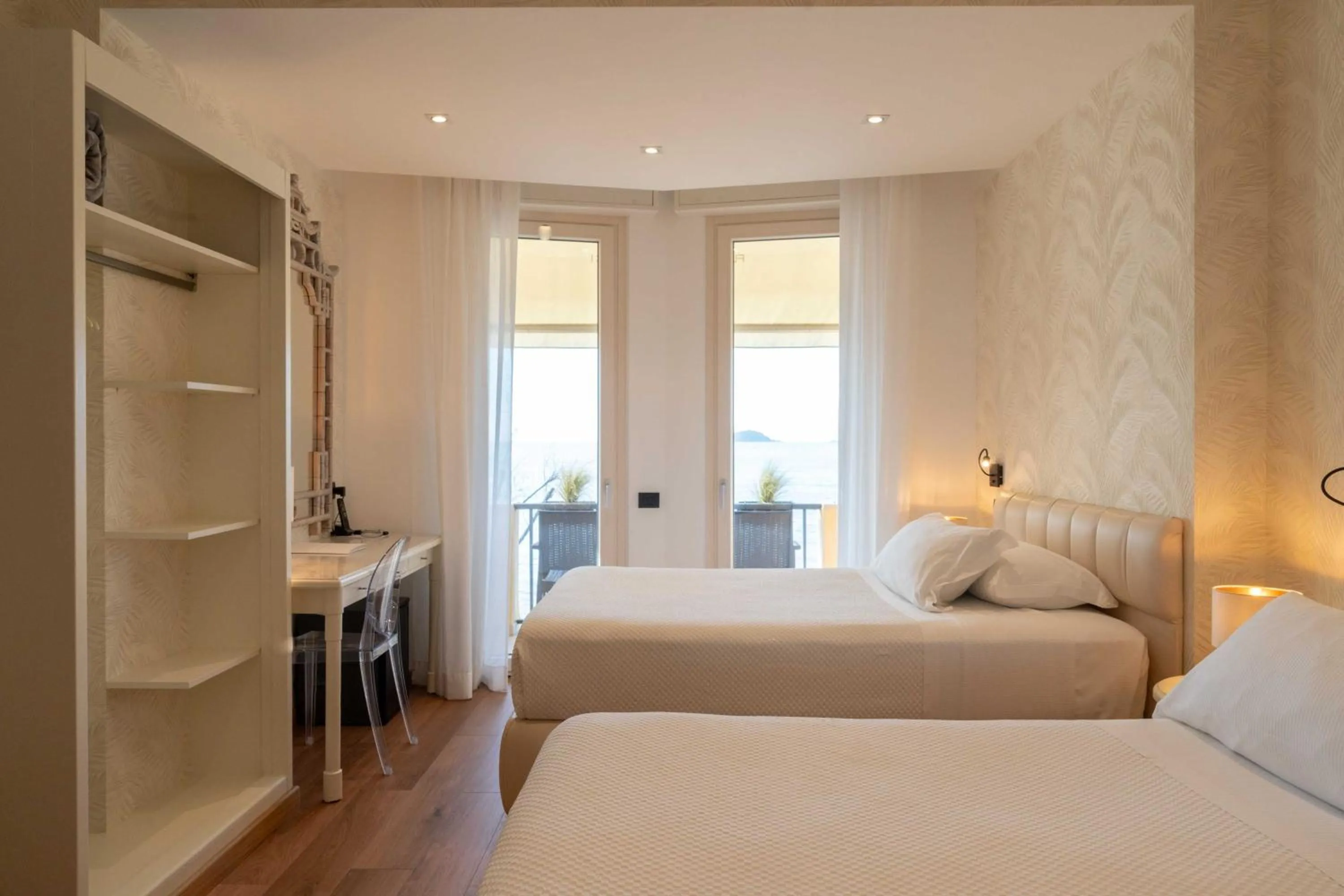 Bed in Hotel Florida Lerici