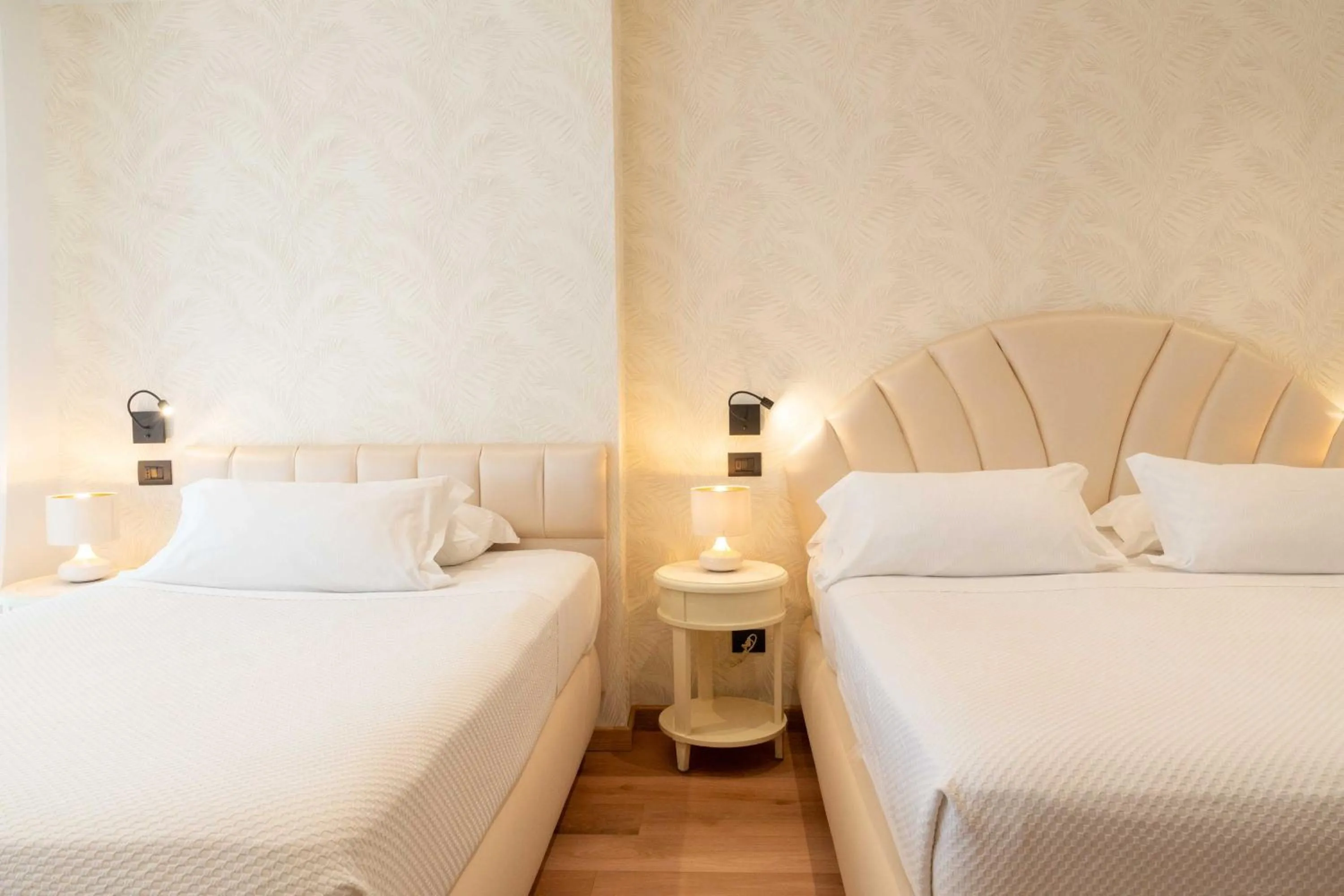 Bed in Hotel Florida Lerici