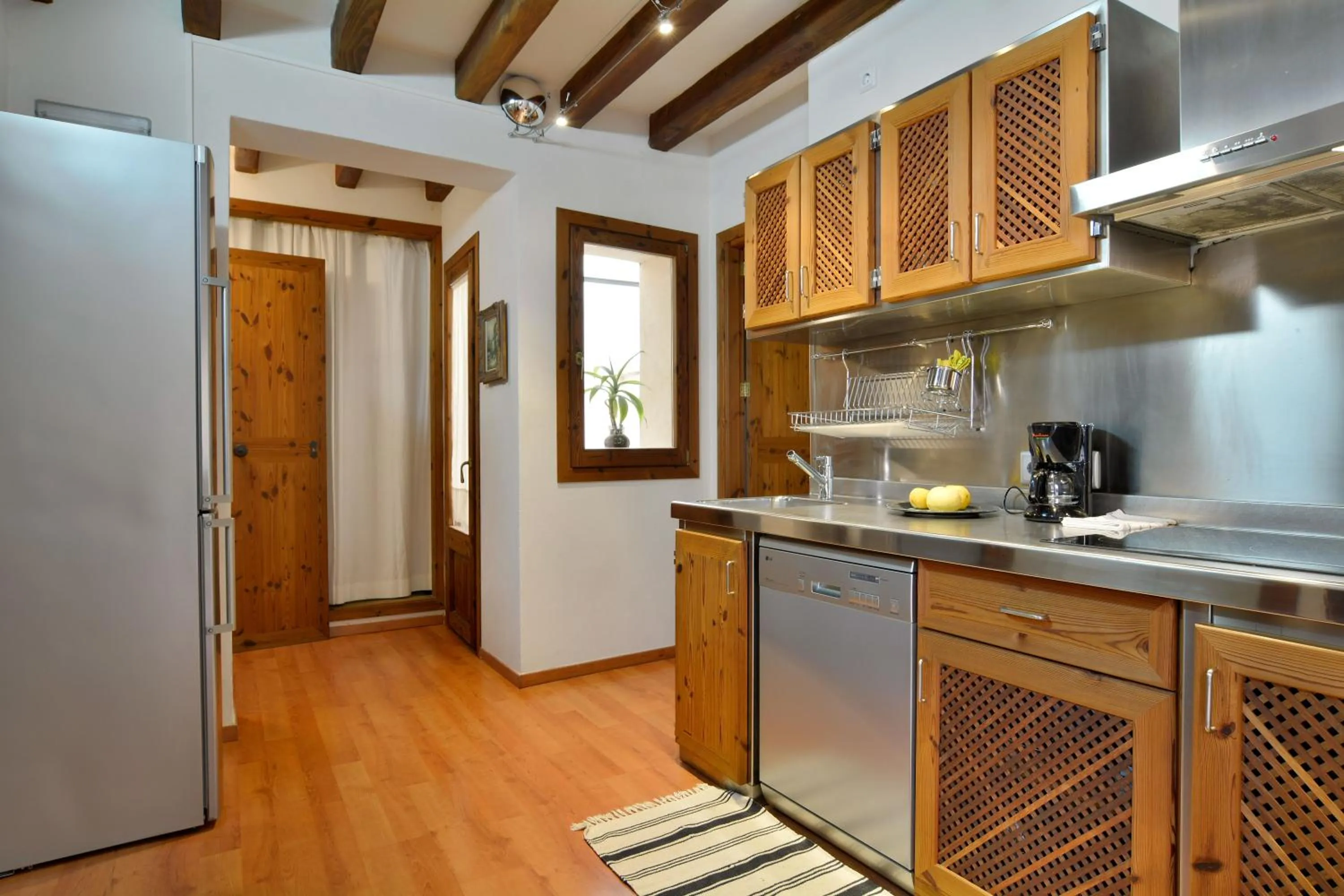 Kitchen or kitchenette in Ramón Llull House