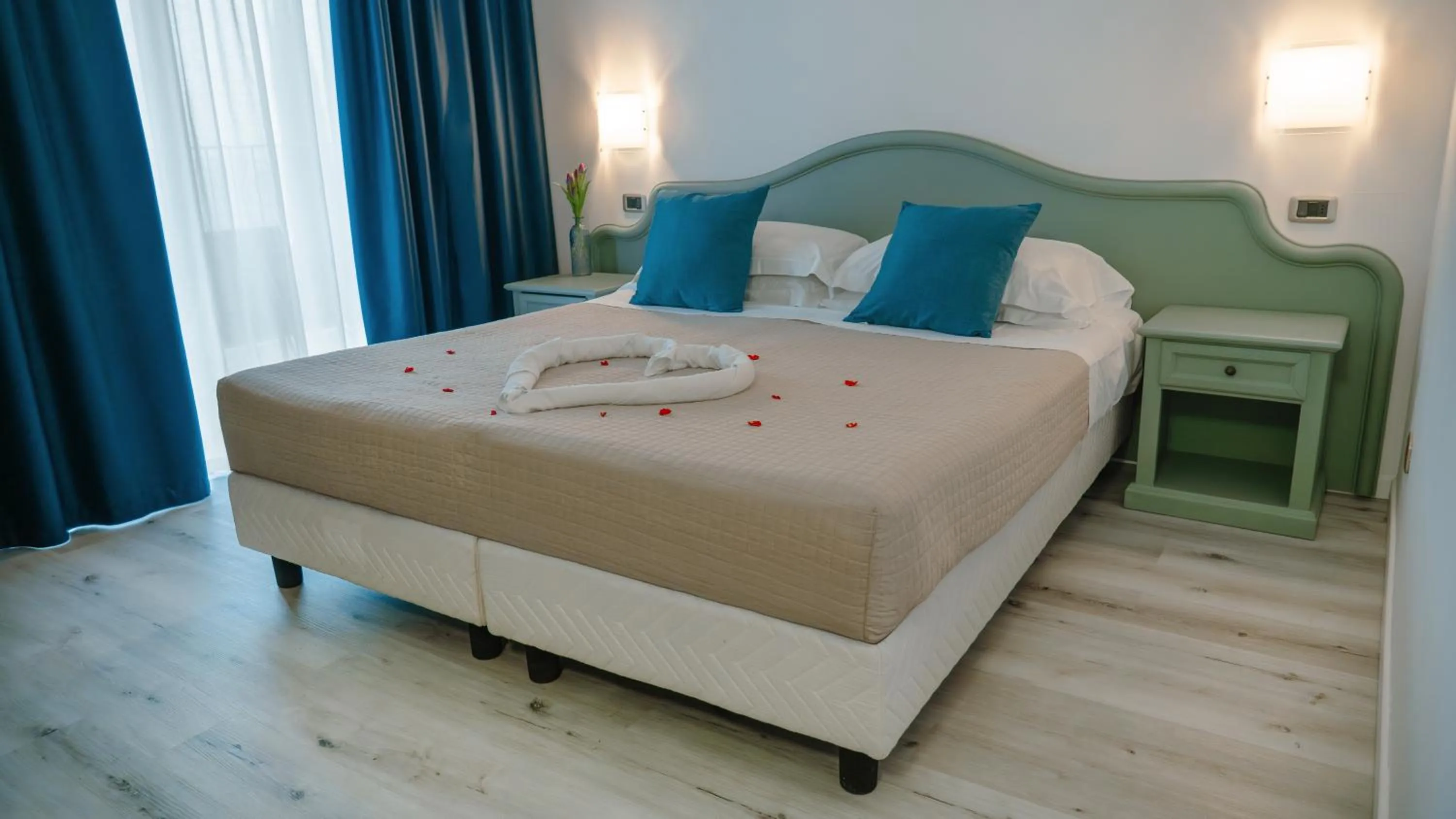 Bedroom, Bed in AHG Riva Del Sole Hotel - Adults Only