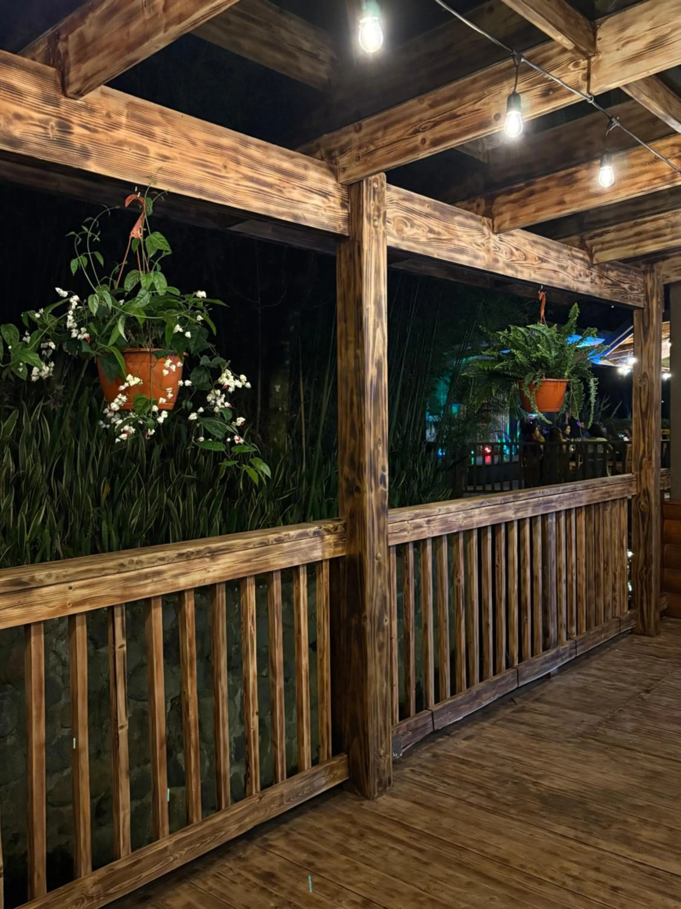 Restaurant/places to eat in Hotel Ladera