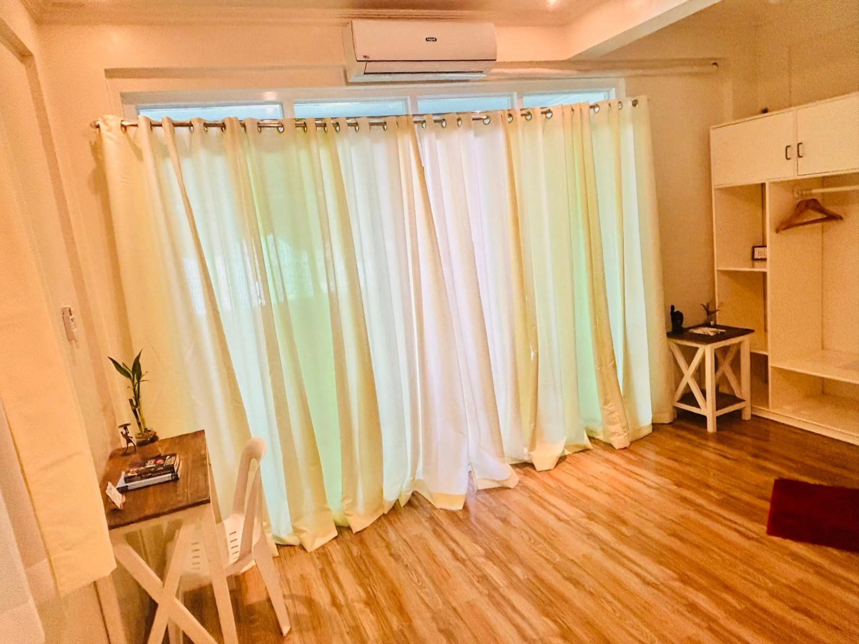 PamAnilao and Padoy's Dive Camp