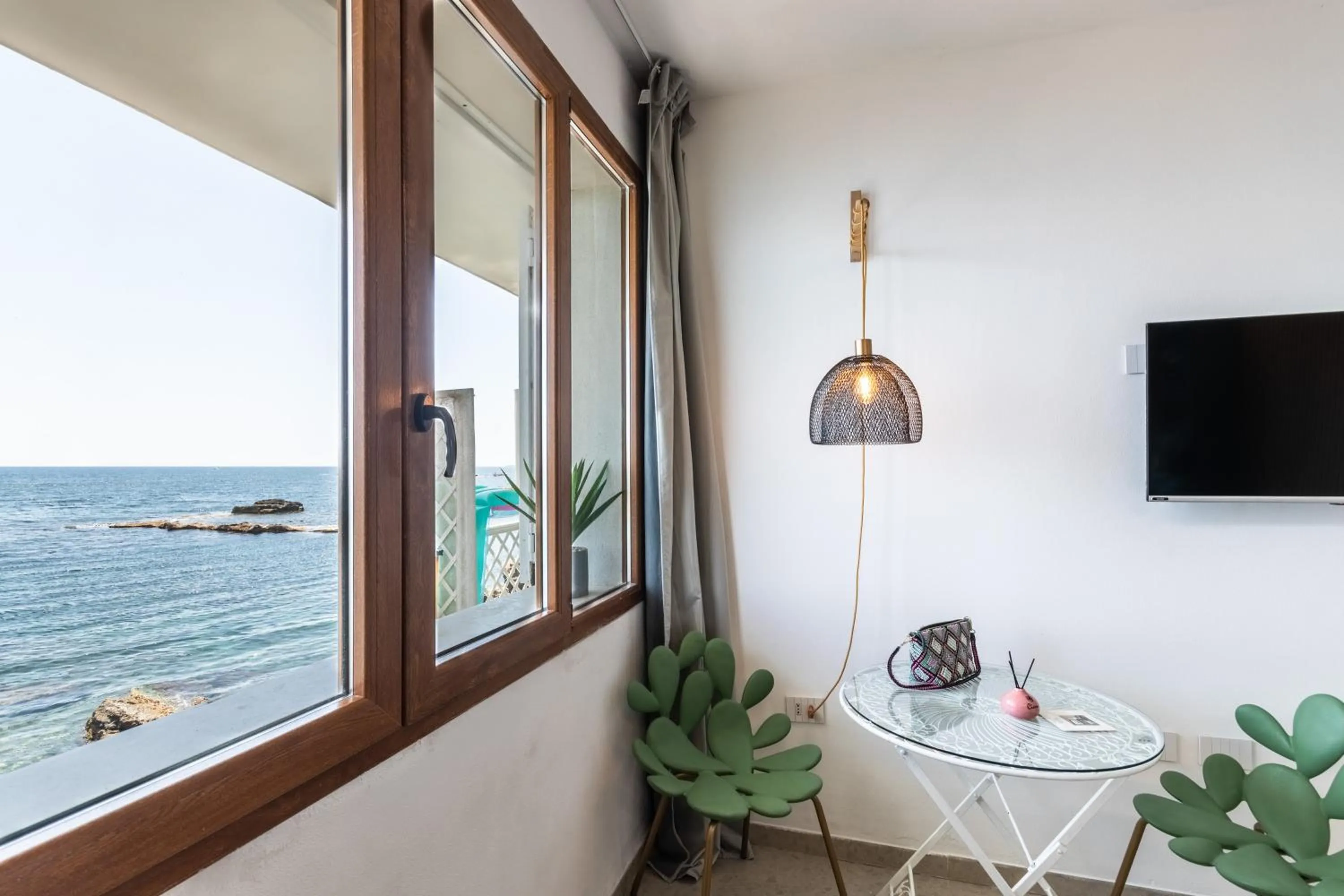 TV and multimedia in Giuggiulena