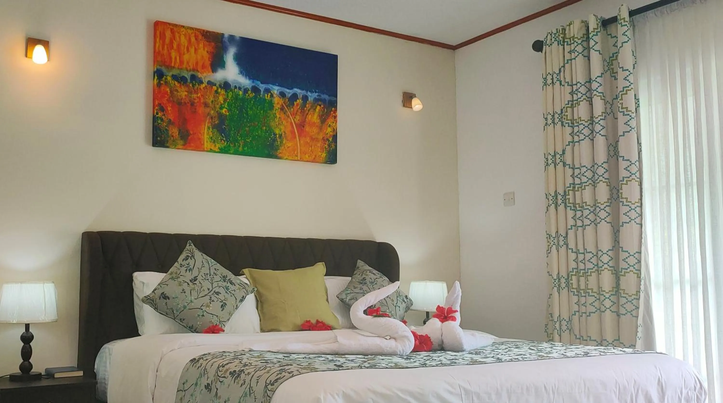 Bed in Mountain View Hotel