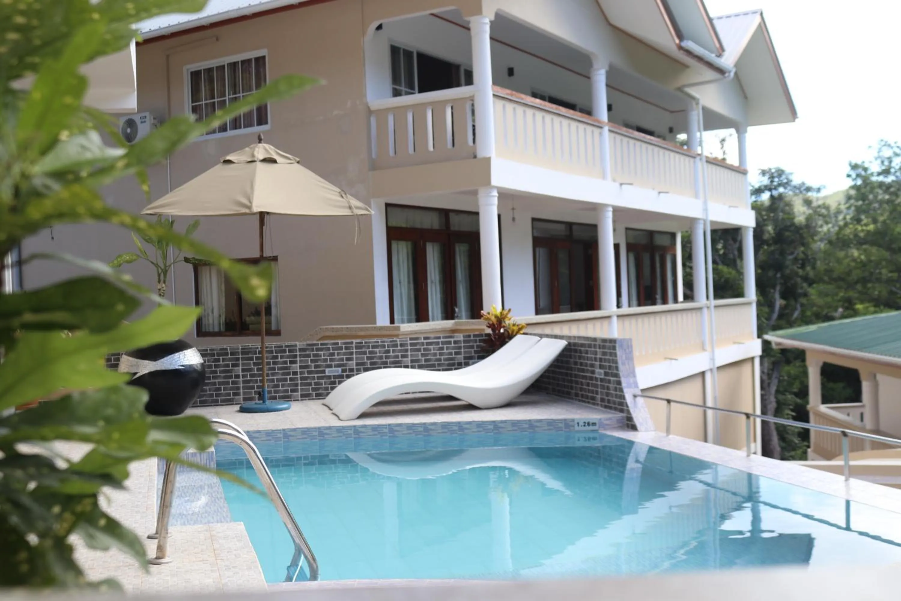 Pool view in Mountain View Hotel