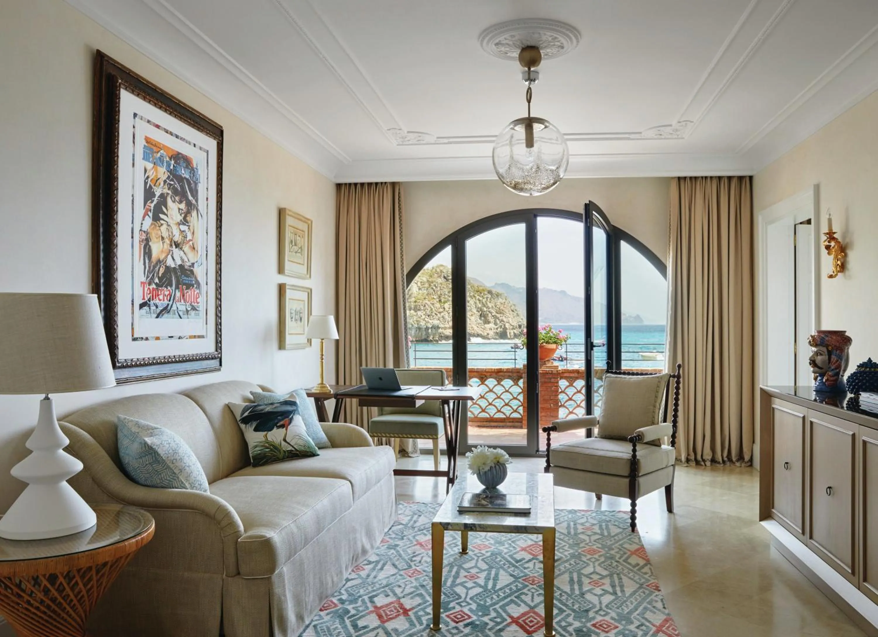 Living room in Villa Sant'Andrea, A Belmond Hotel, Taormina Mare
