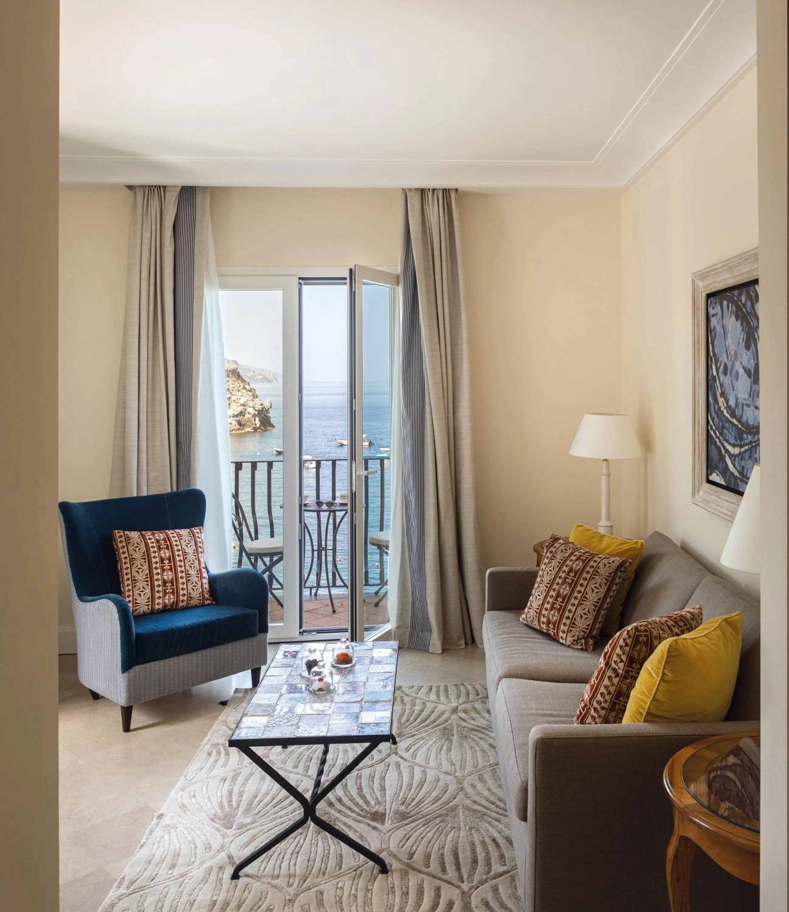 Living room in Villa Sant'Andrea, A Belmond Hotel, Taormina Mare