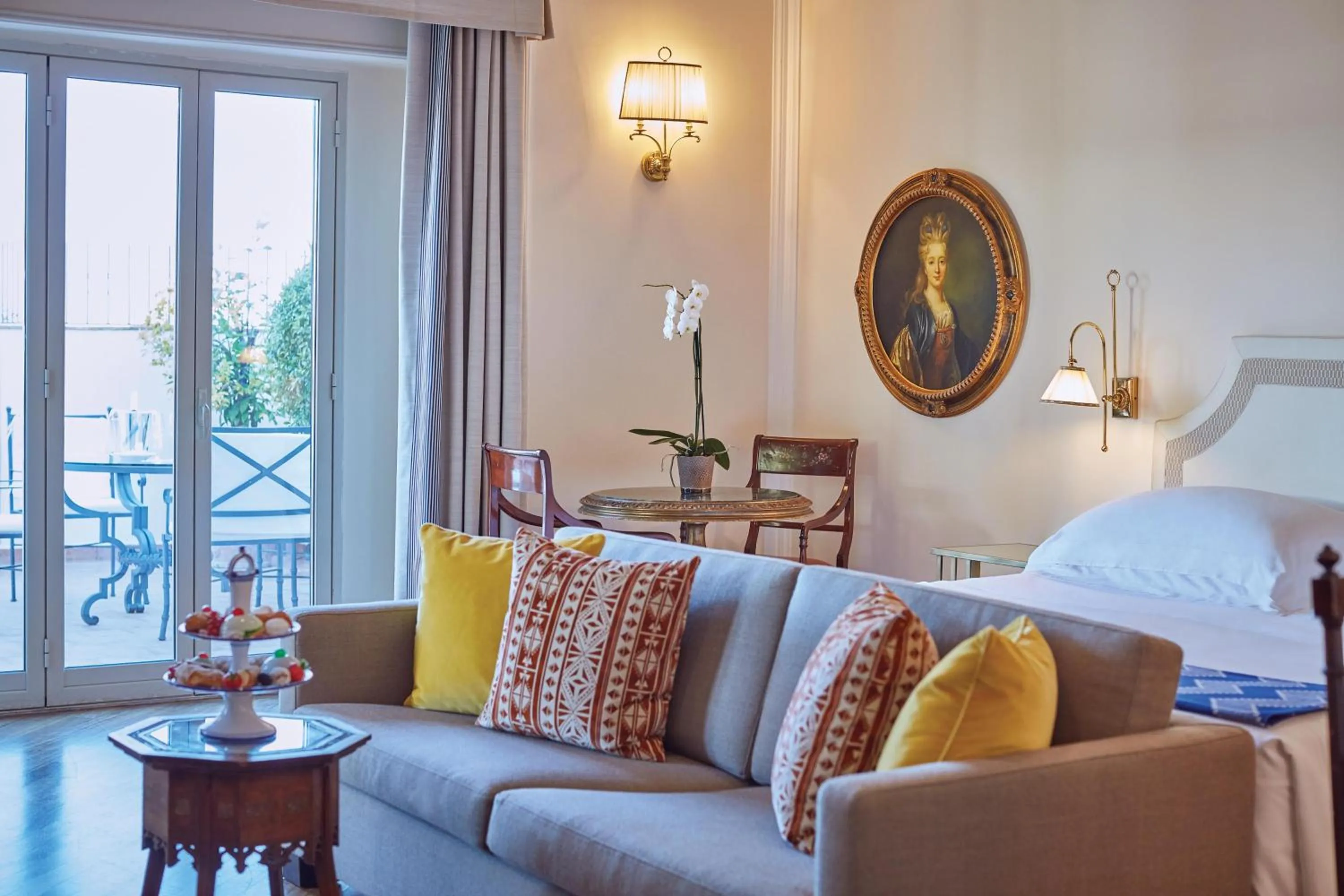 Bedroom, Bed in Villa Sant'Andrea, A Belmond Hotel, Taormina Mare