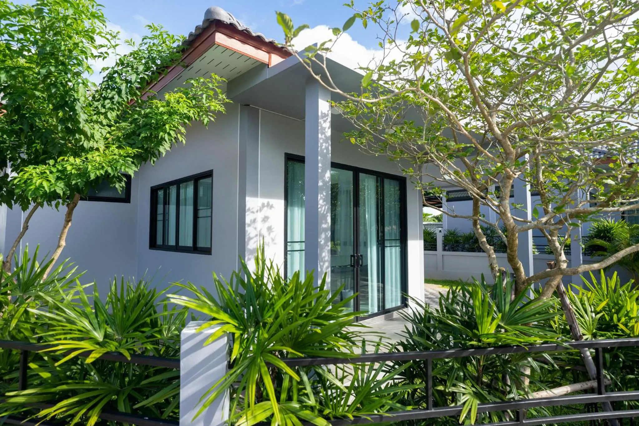 Facade/entrance in Baan Nern Khao Resort Pattaya