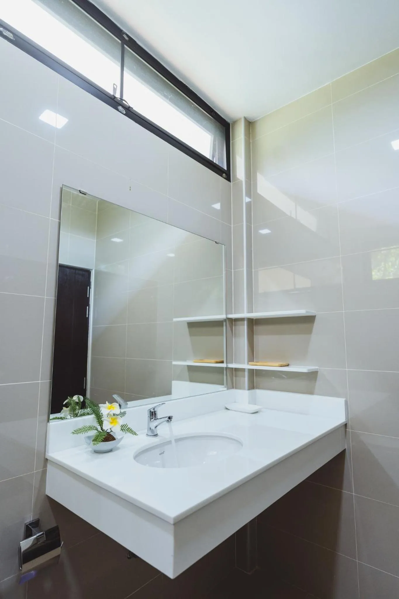 Bathroom in Baan Nern Khao Resort Pattaya