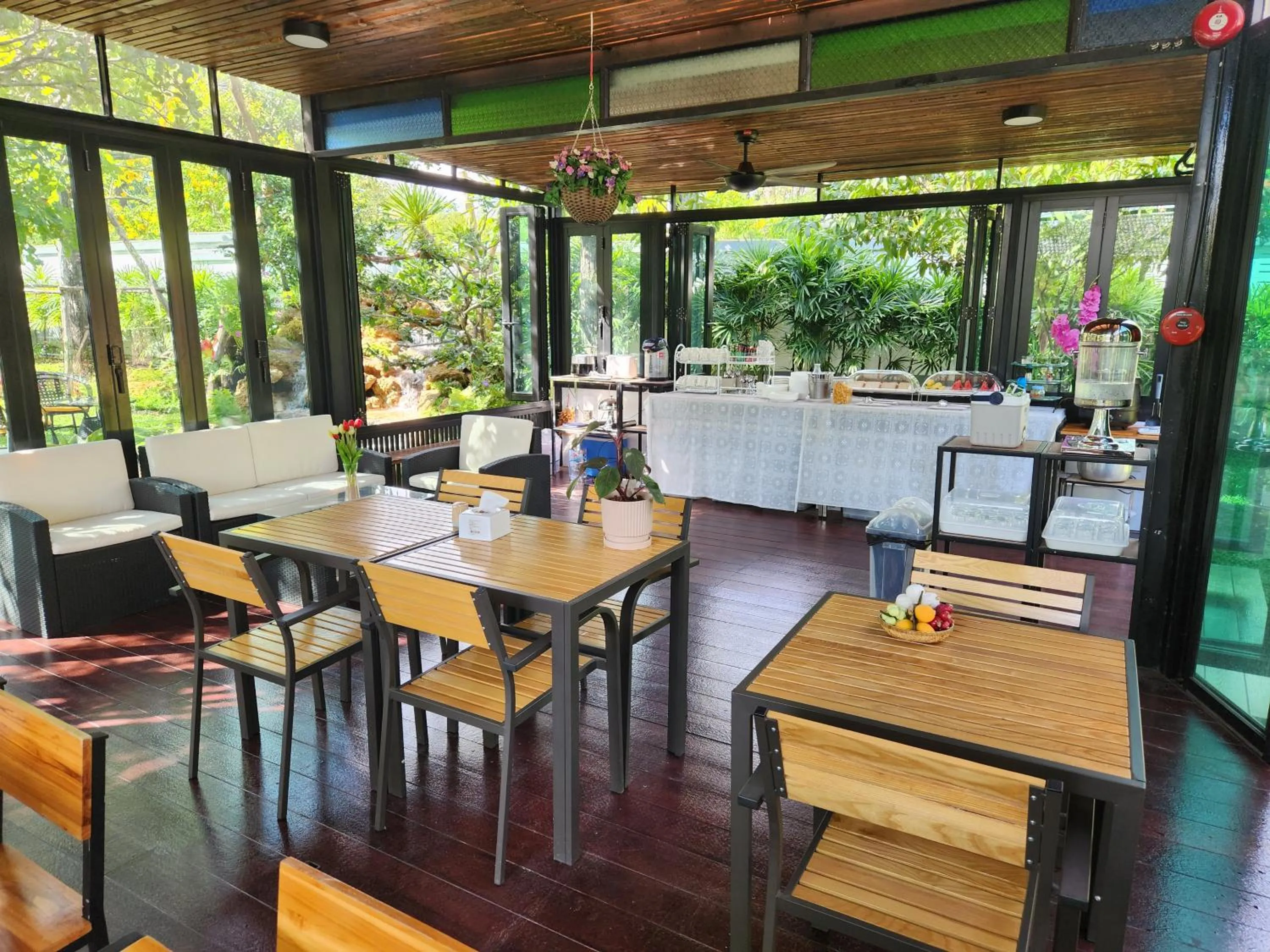 Breakfast in Baan Nern Khao Resort Pattaya