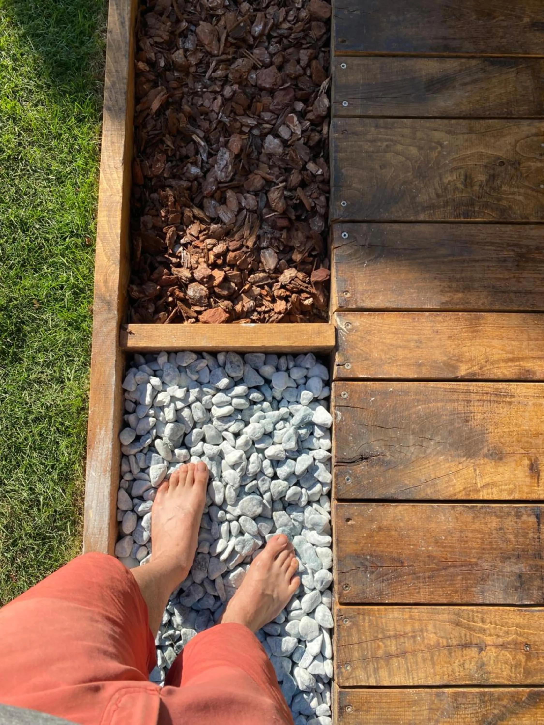 Sauna in B&B IDUEVAGAMONDI immerso nel bosco tra le MONTAGNE con area benessere come EXTRA