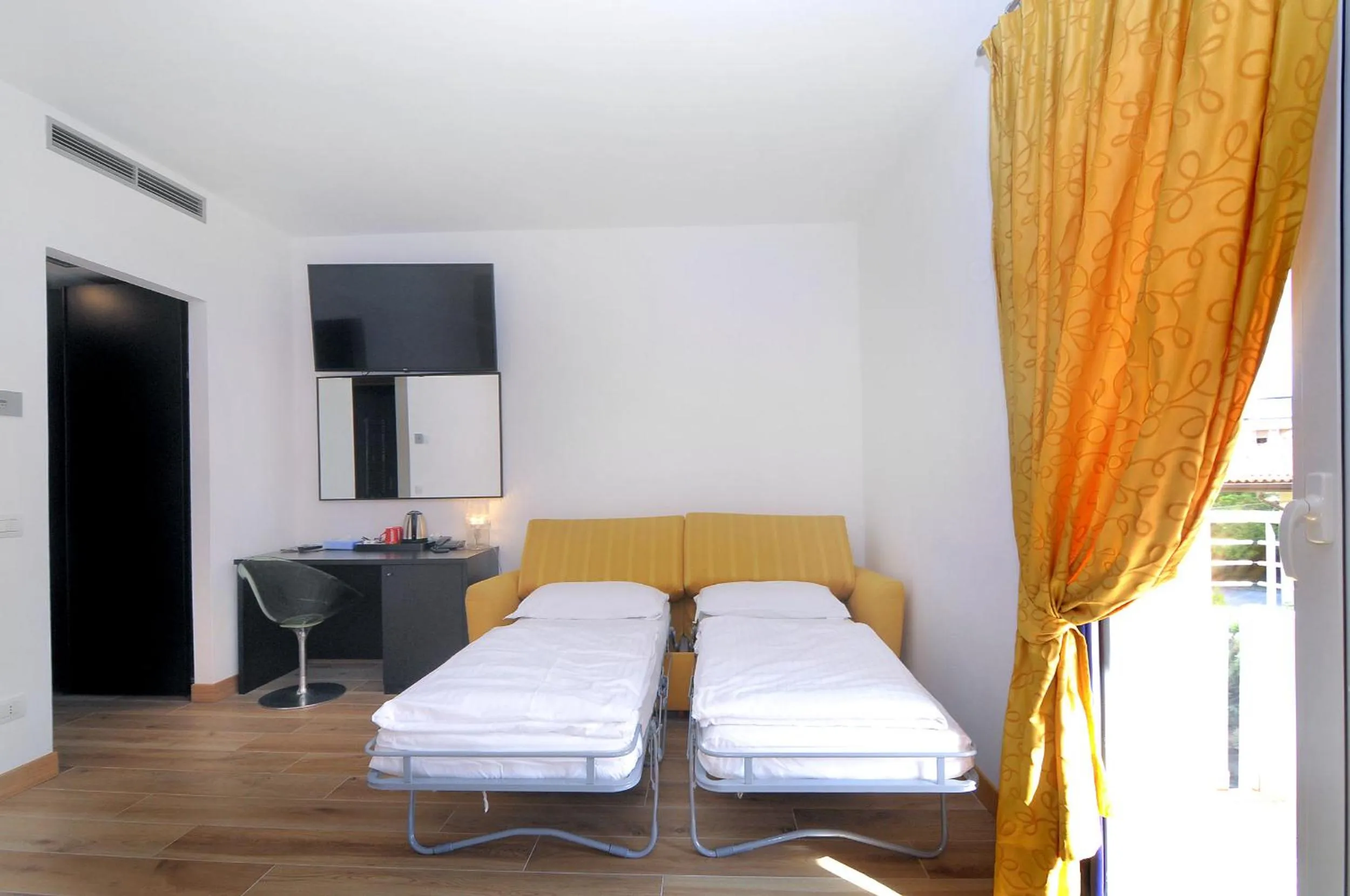 Bed in Eco Hotel Cleofe