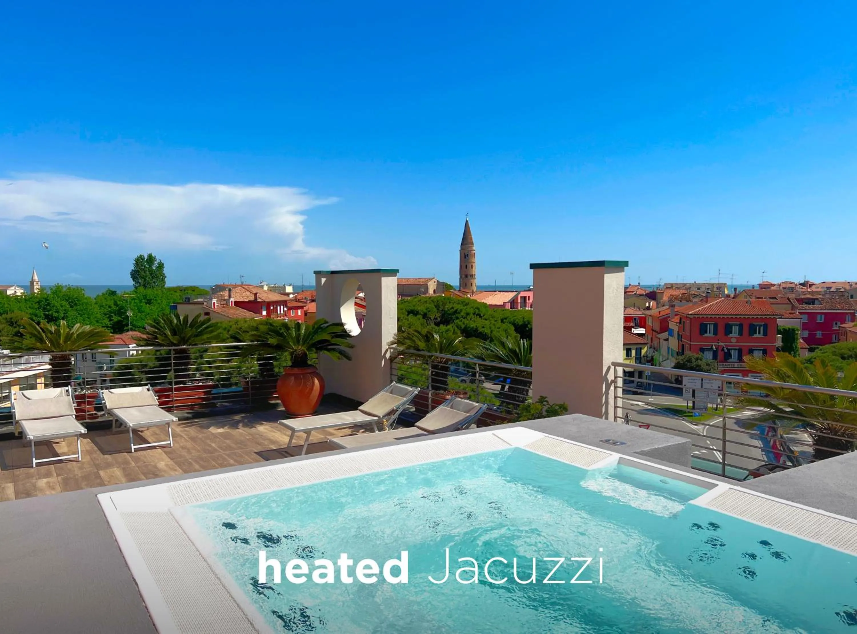 Hot Tub in Eco Hotel Cleofe