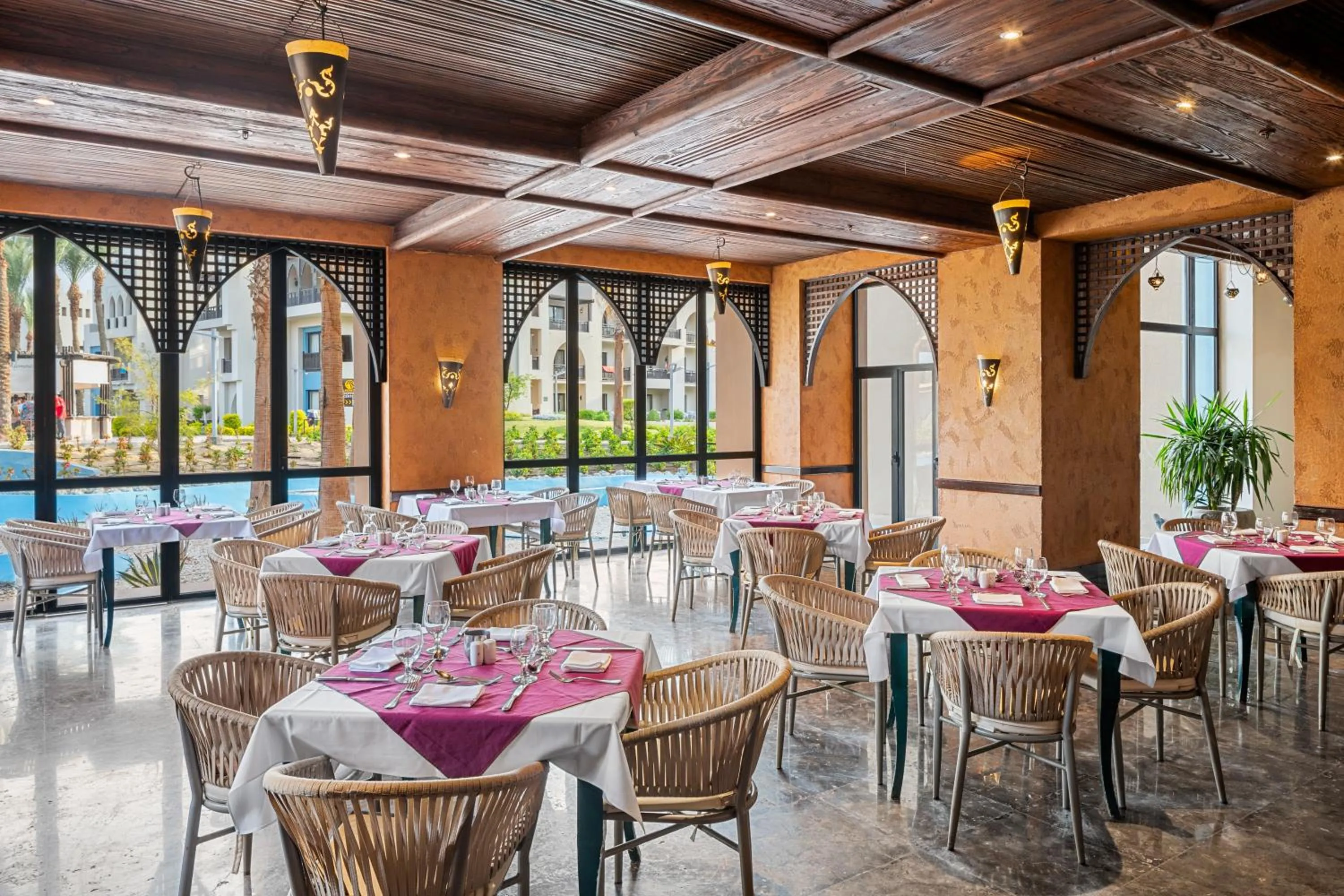 Restaurant/places to eat in Pickalbatros Sands Port Ghalib