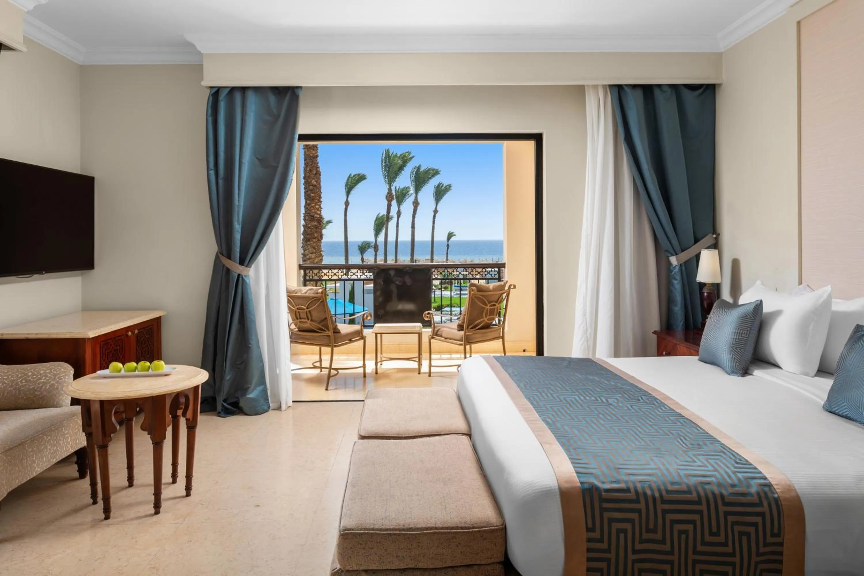 Bed in Pickalbatros Sands Port Ghalib