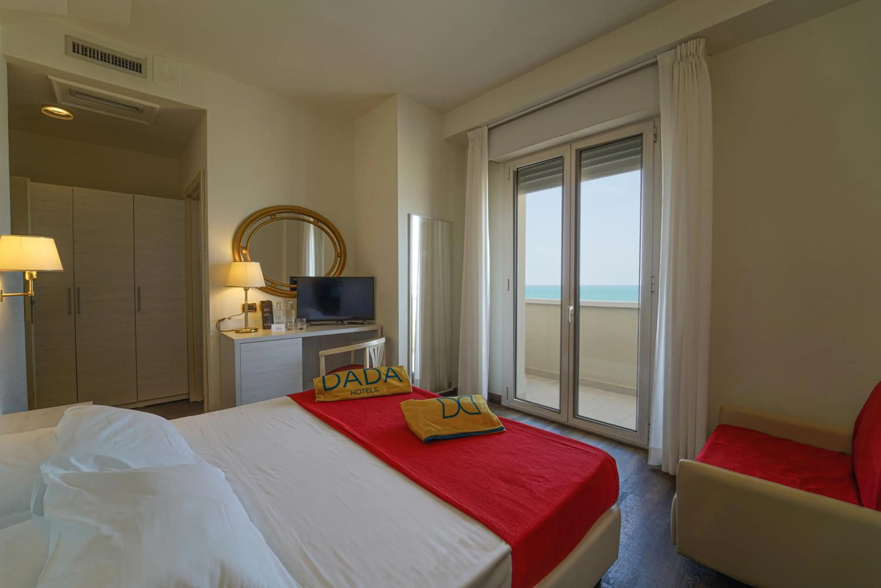 Bedroom in Hotel Imperial Beach - Dada Hotels