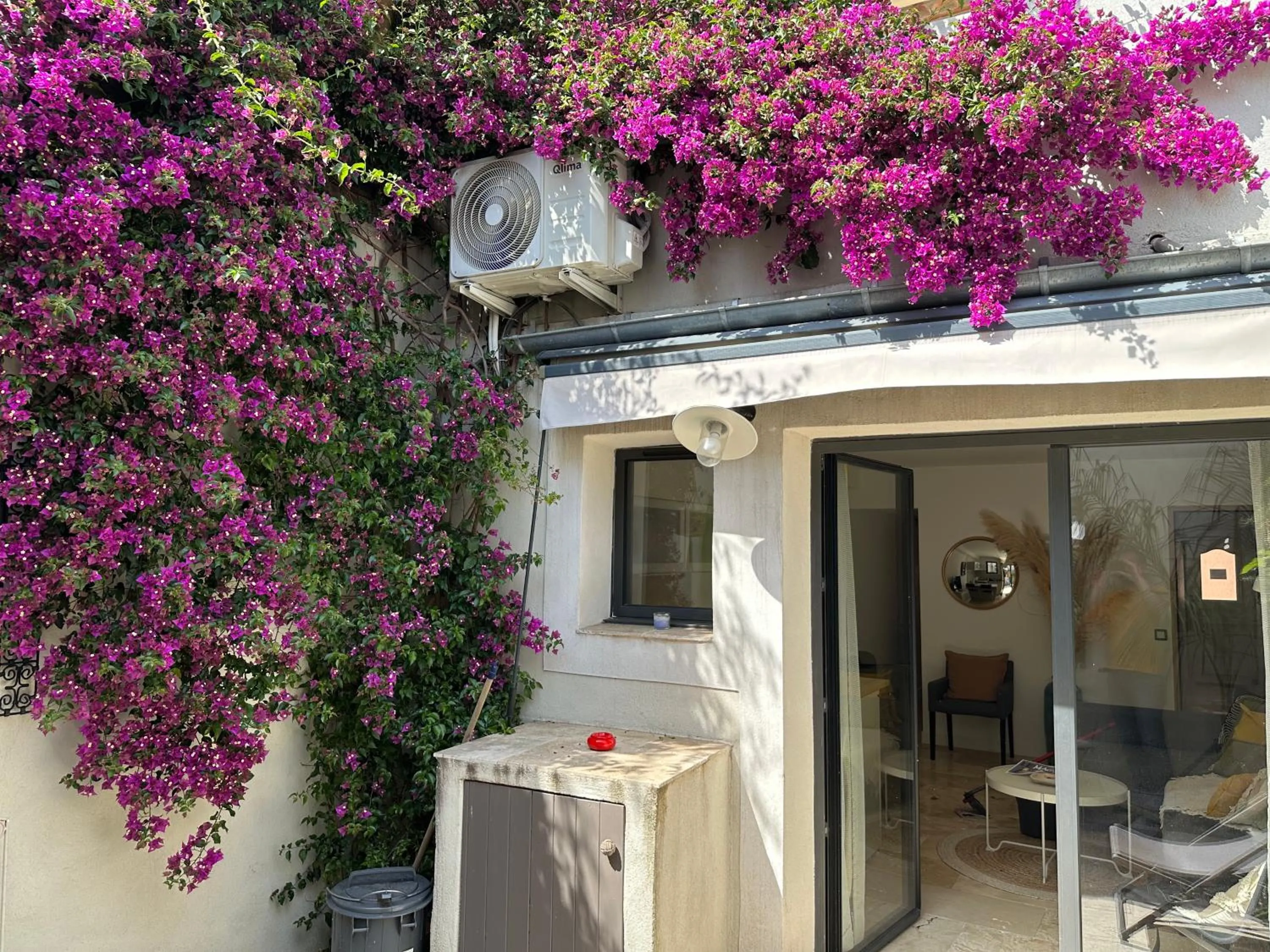 Appartements 3 étoiles terrasse ou patio intra-muros