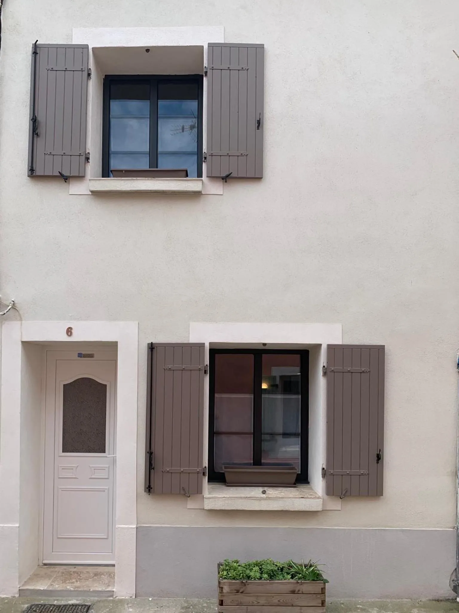 Facade/entrance in Appartements 3 étoiles terrasse ou patio intra-muros