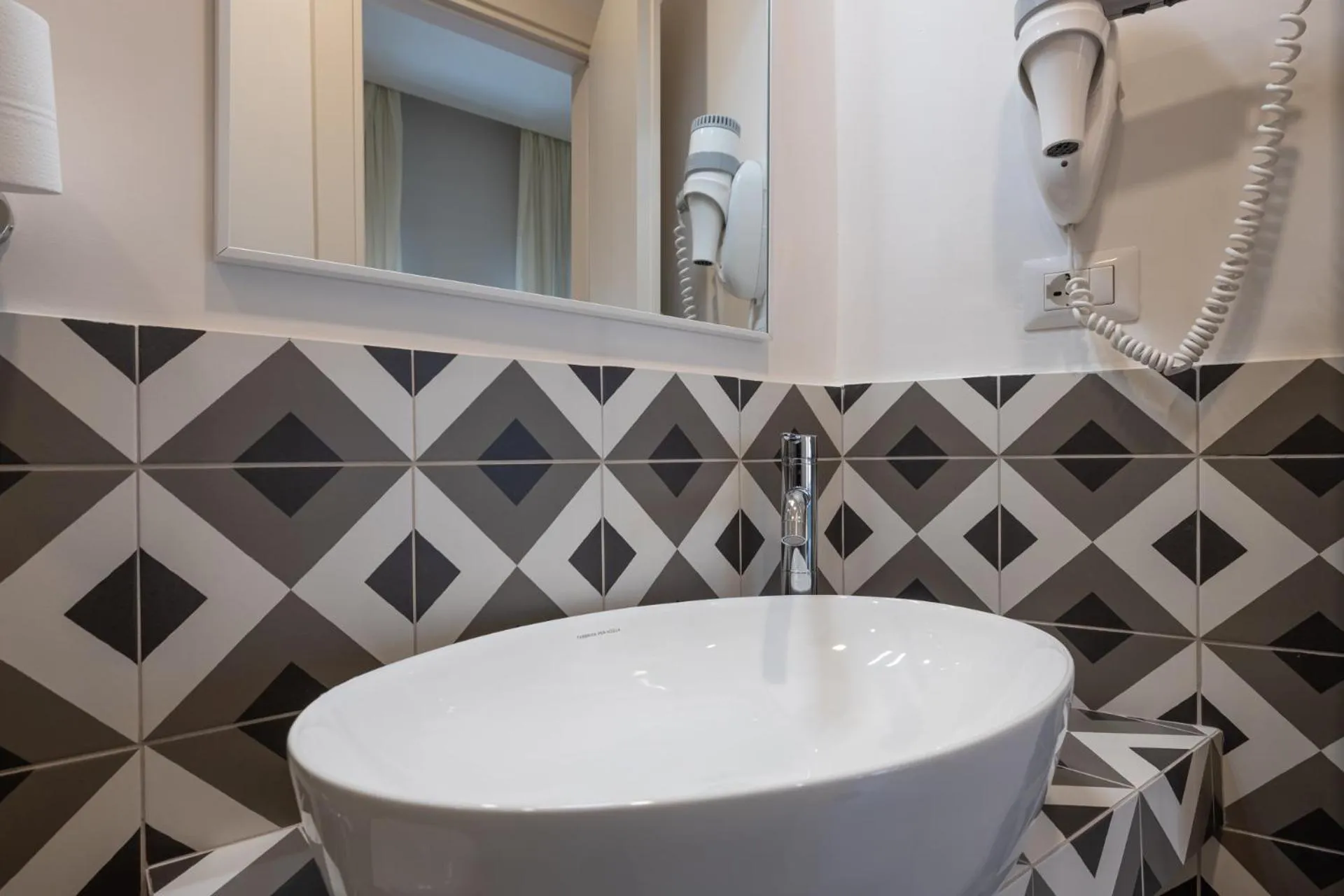 Bathroom in New Morpheus Rooms