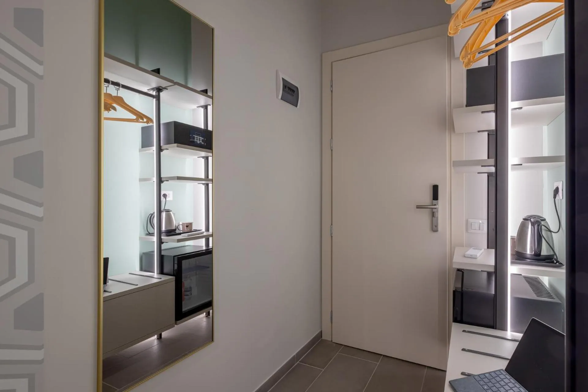 Coffee/tea facilities in New Morpheus Rooms